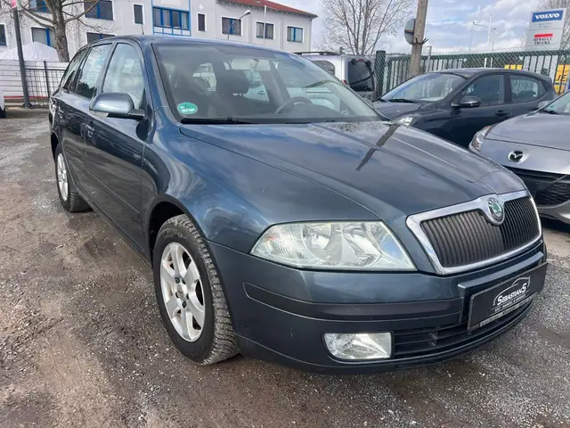 Skoda Octavia Combi 1.9 TDI AHK PDC SHZ Klima