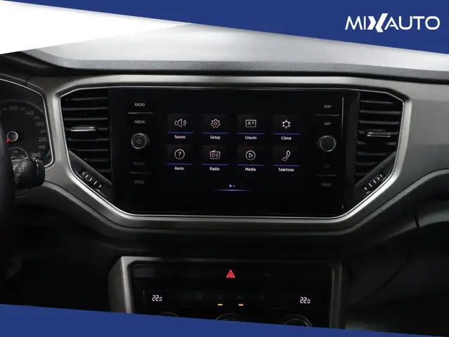 Volkswagen T-Roc view 12