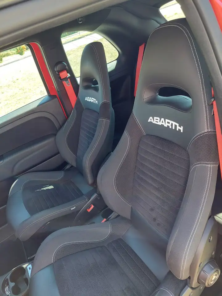 Abarth 595 Competizione 2021