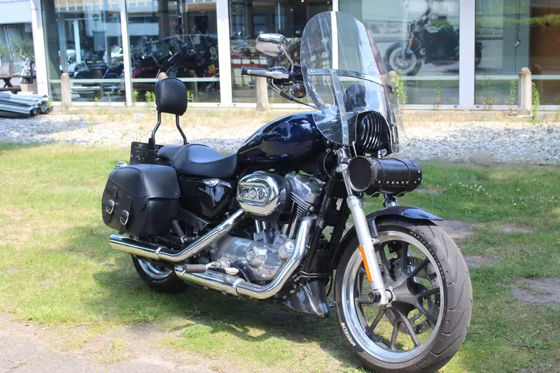 Harley-Davidson Sportster 883 - foto 4