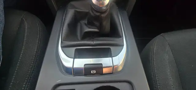 Land Rover Discovery Sport view 19