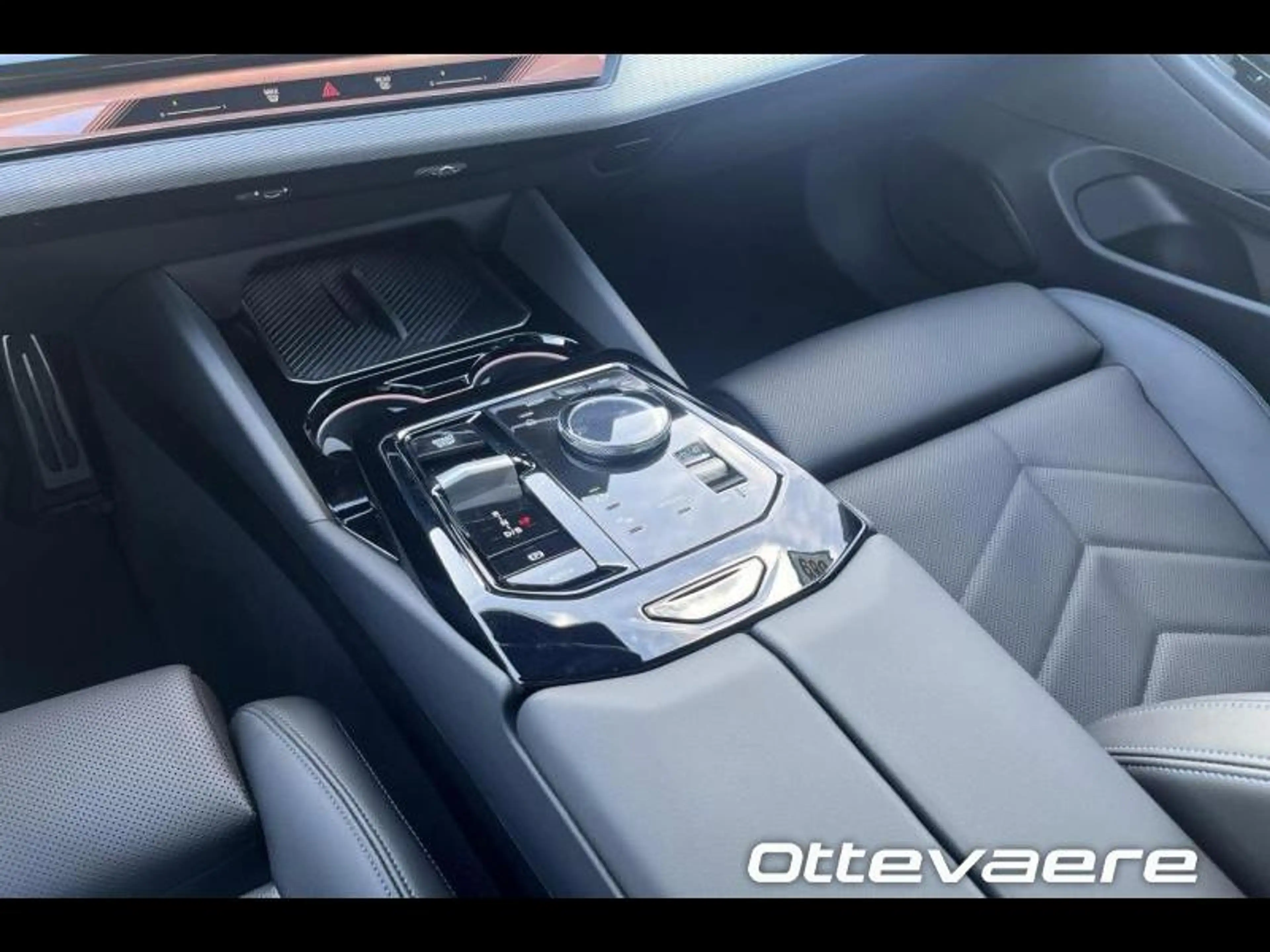 BMW i5 i5 eDrive40 — photo 15