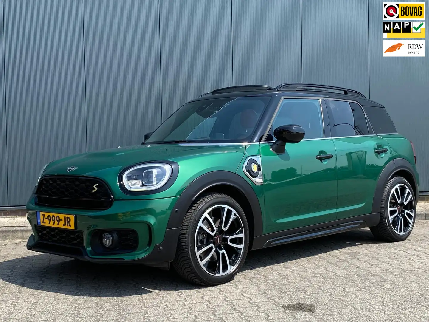 MINI Cooper S Countryman 2.0 E ALL4 | Leder | Panoramadak | Harman Kardon | Groen - 1