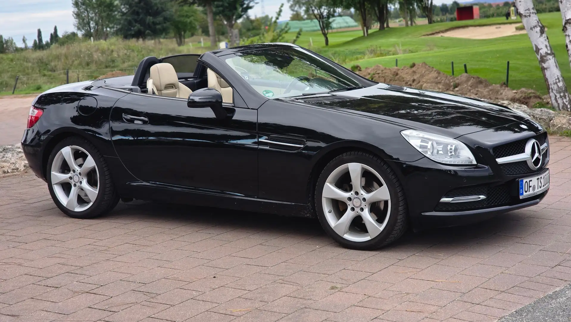 Mercedes-Benz SLK 200 SLK 200 Bi-XEN LEDER BEIGE PANORAMA PDC NAVI Negro - 1
