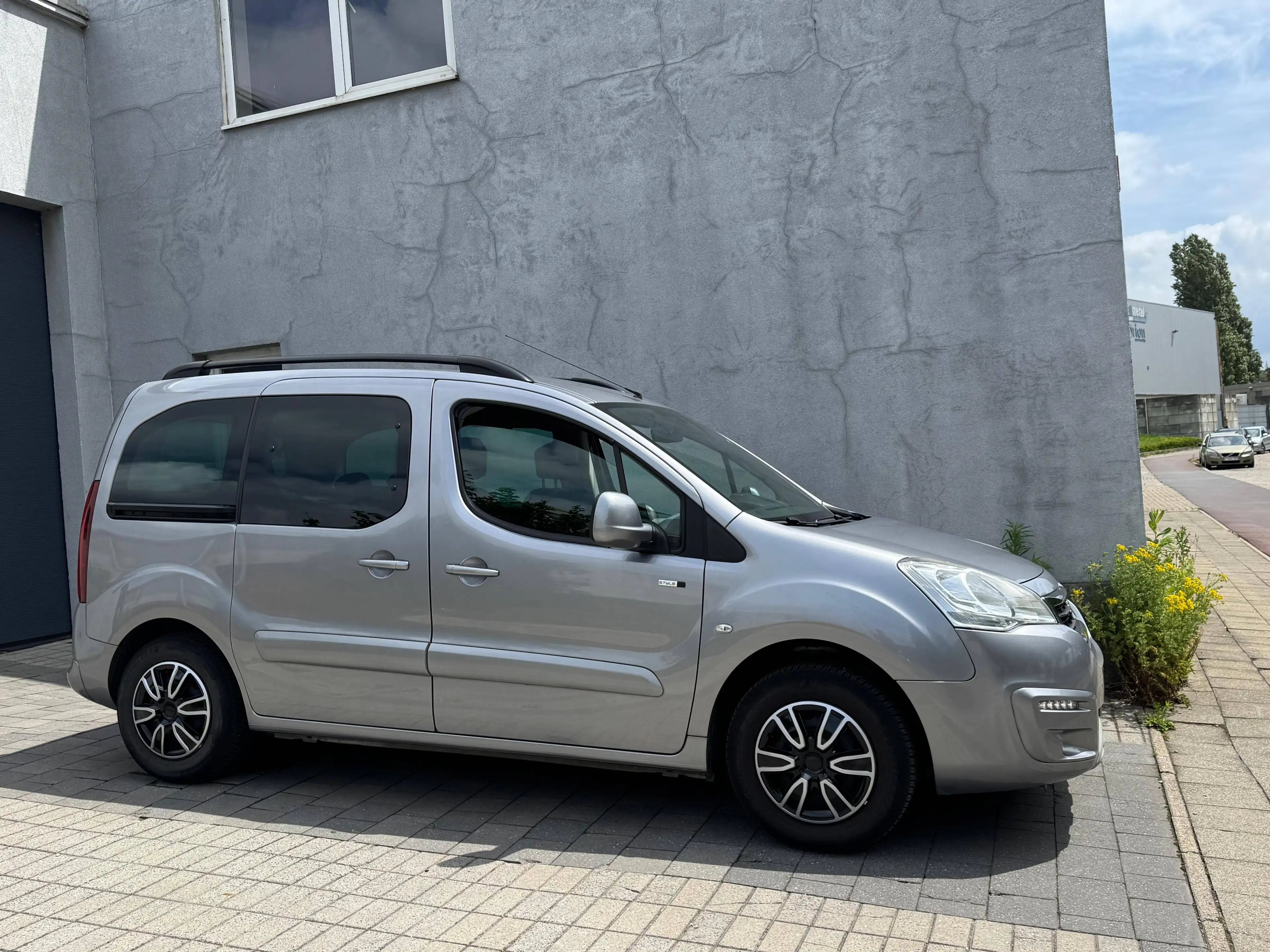 Peugeot Partner 1.2 PureTech Style S AIRCO 5 PLTS AIRCO — photo 6