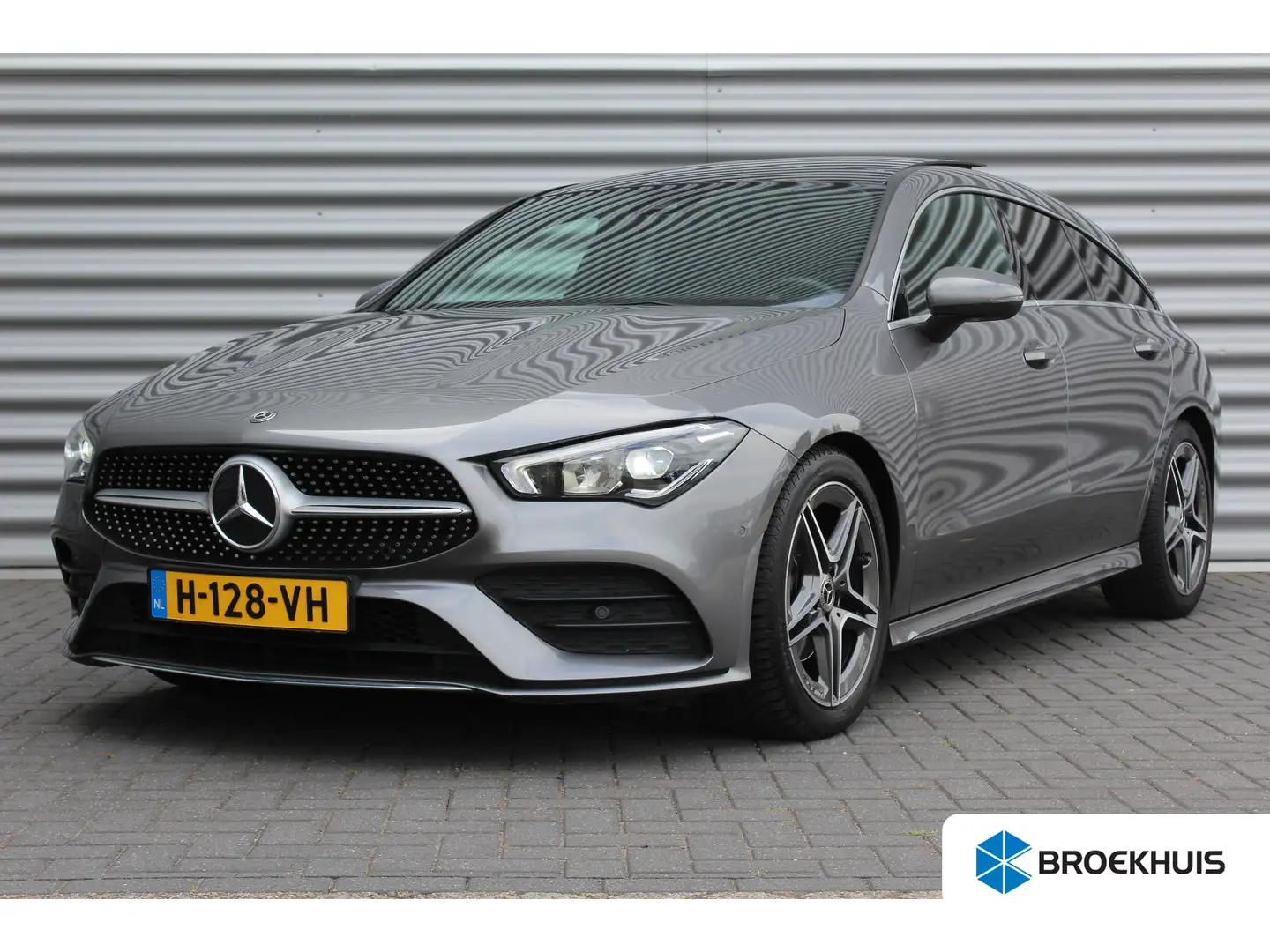 Mercedes-Benz CLA 180 Shooting Brake CLA SHOOTING BRAKE BUSINESS SOLUTIO Grijs - 1