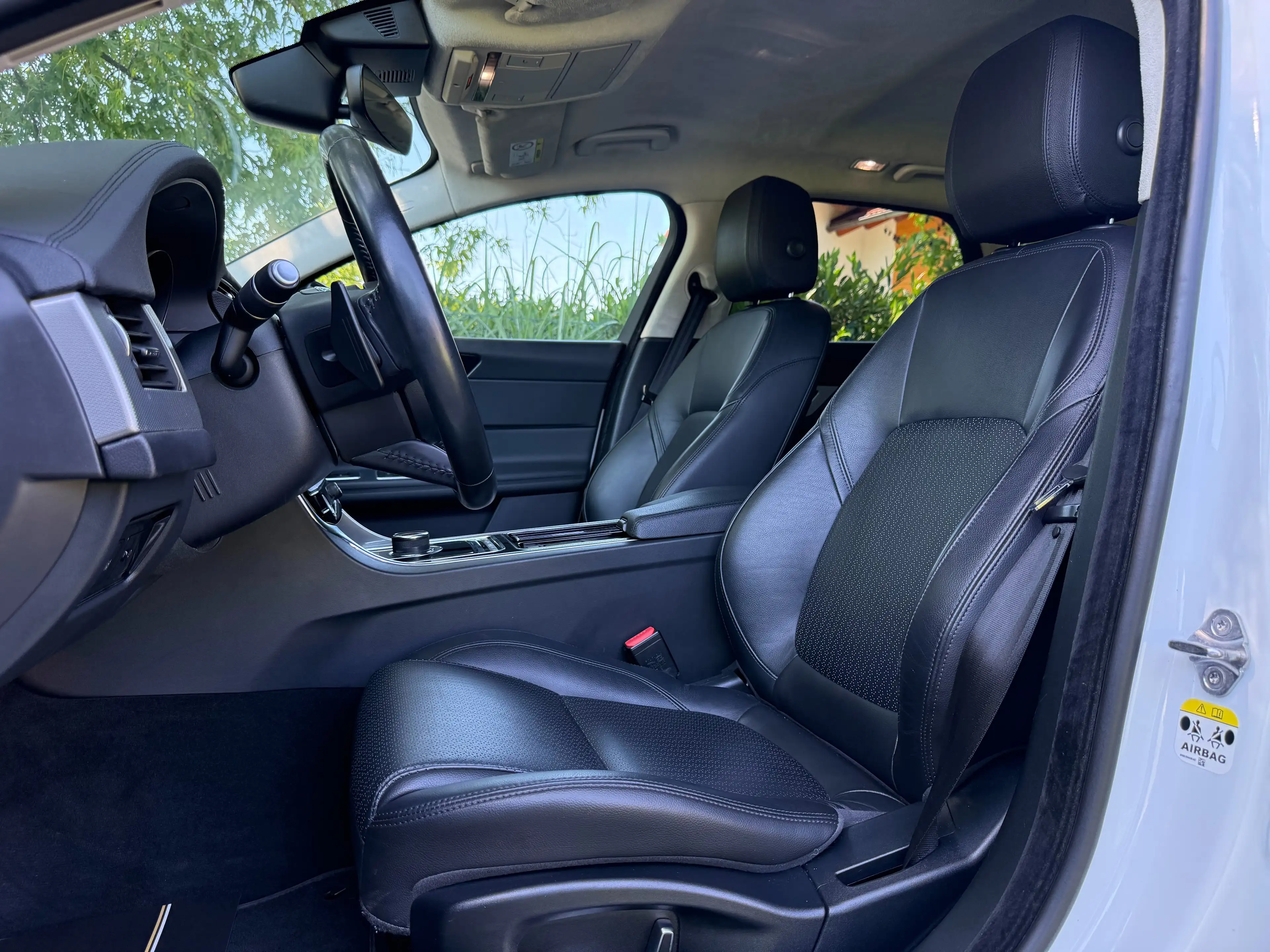 Jaguar XF Sportbrake 20d AWD Prestige Aut.*Mega-Ausstattung* — photo 10