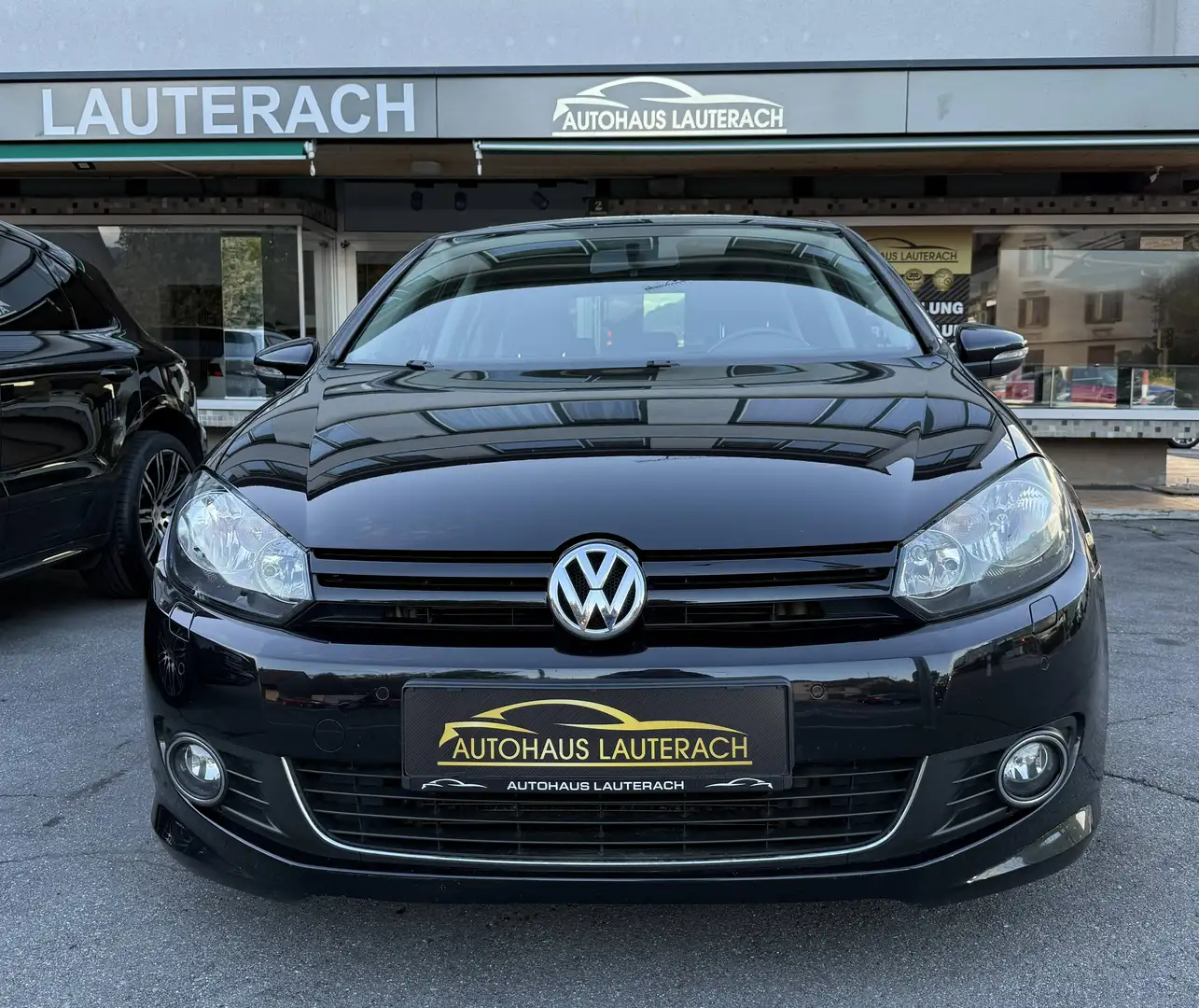 Volkswagen Golf 1,2 TSI Rabbit Jubiläum Edition *SHZ *PDC *17"LM Schwarz - 2