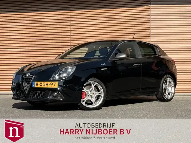 Alfa Romeo Giulietta 1.4 T Exclusive Leer / Memory Stoel / Leer / Navi