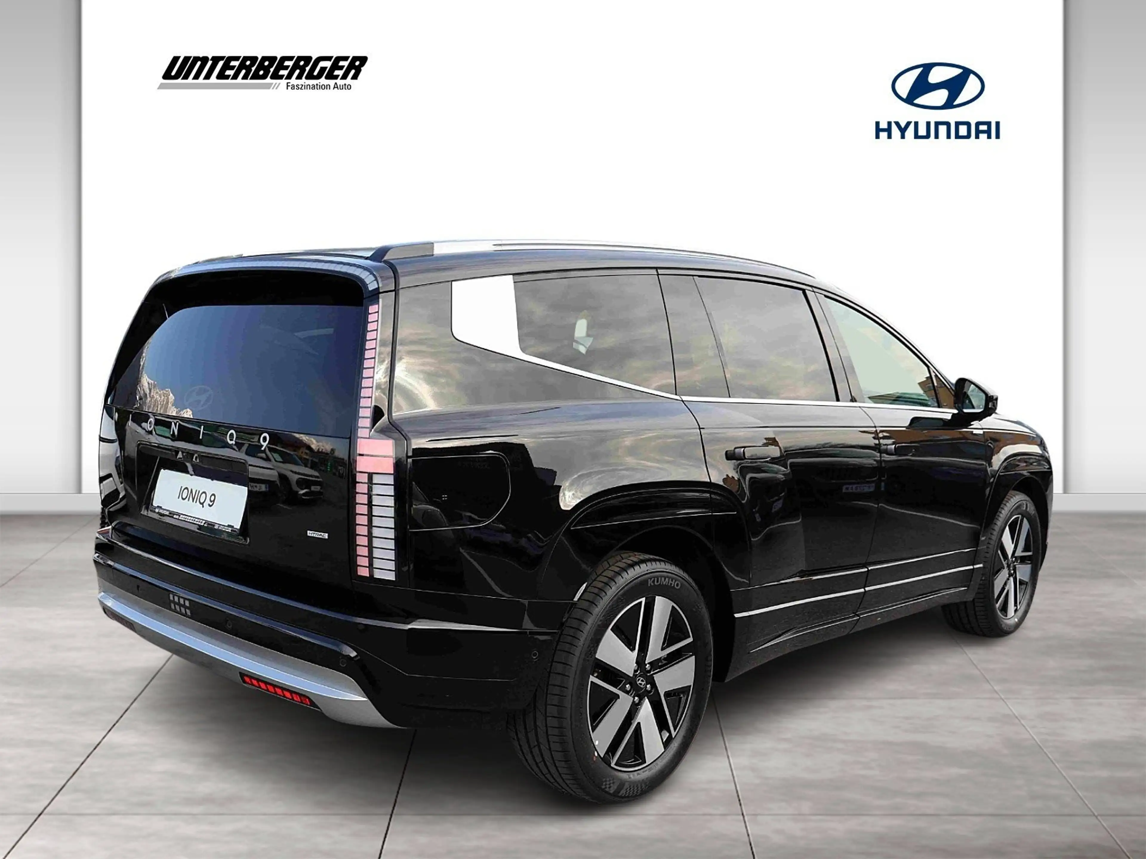 Hyundai IONIQ 9 Prestige Line 110 kWh 4WD abzüglich Superbonus 96 — photo 6