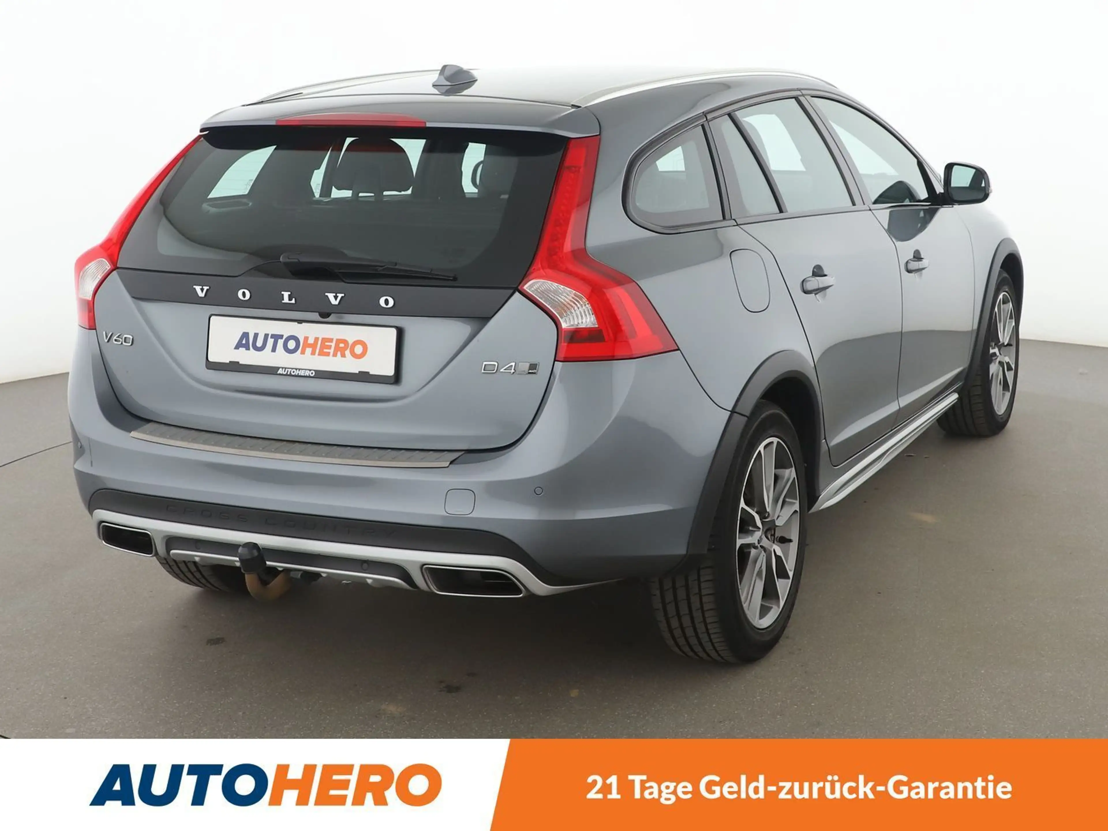 Volvo V60 Cross Country 2.4 D4 Summum AWD Aut.*NAVI*ACC*PDC*SHZ* — photo 6