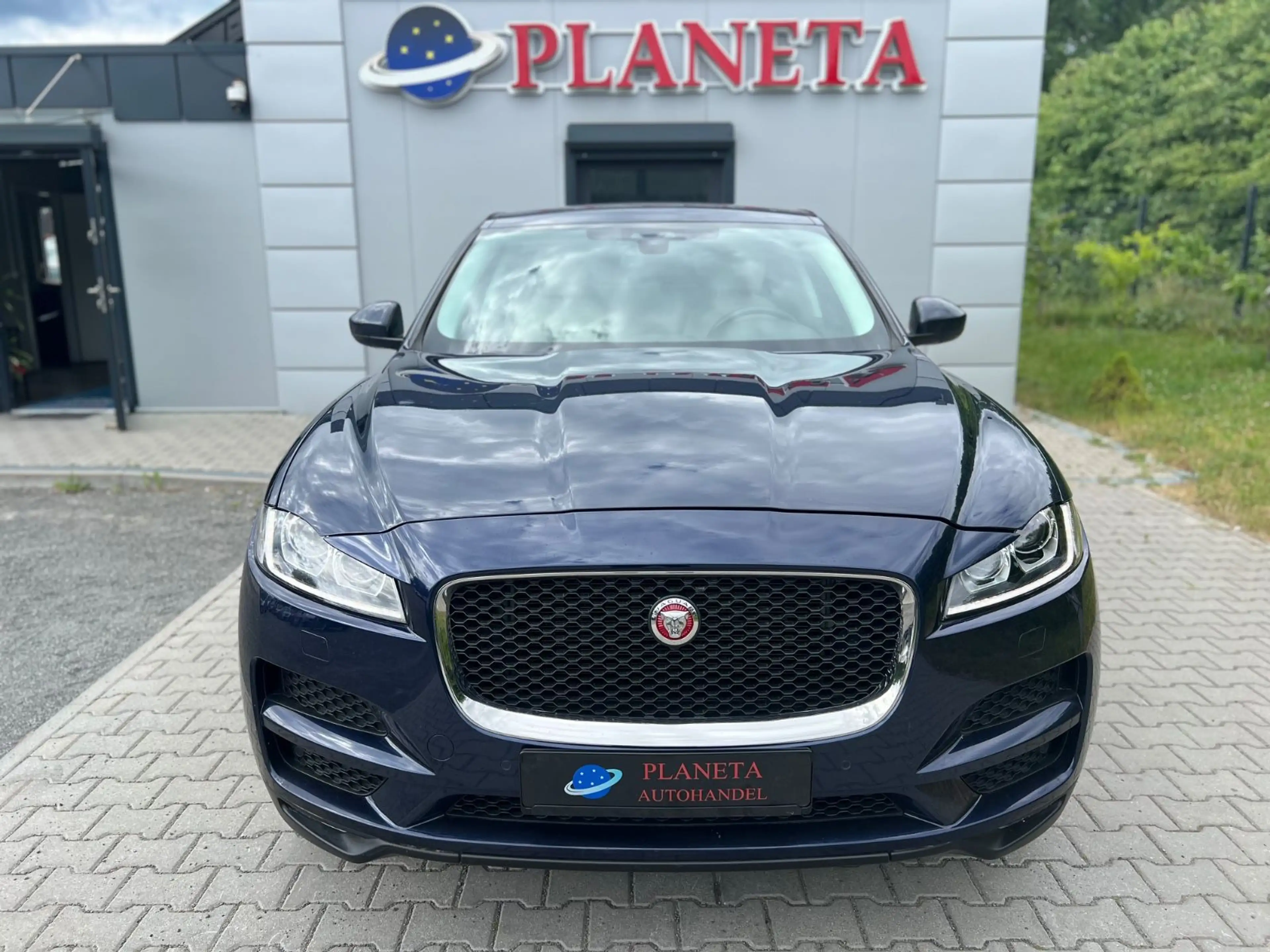 Jaguar F-Pace F-PACE AWD*BI-XENON*APPLE CAR/PLAY*CAM* — photo 3