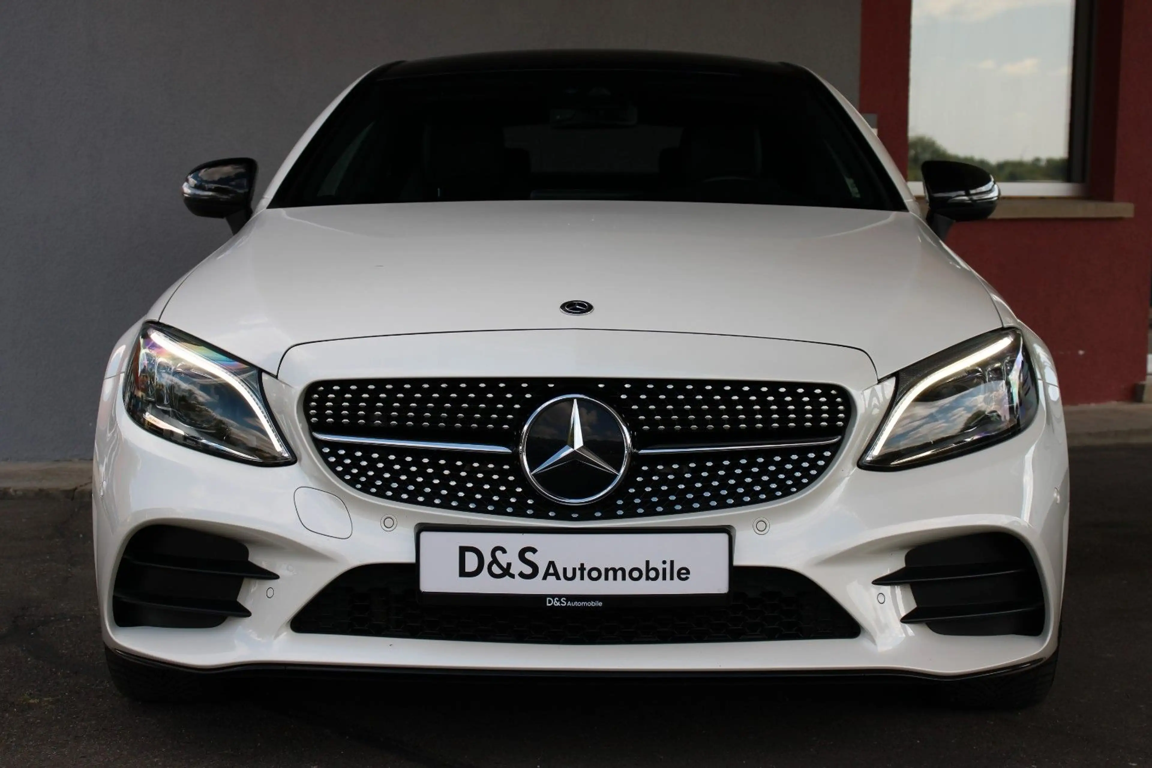 Mercedes-Benz C 400 Coupe 4Matic *AMG-Line*Burmester*Pano*Mult — photo 9