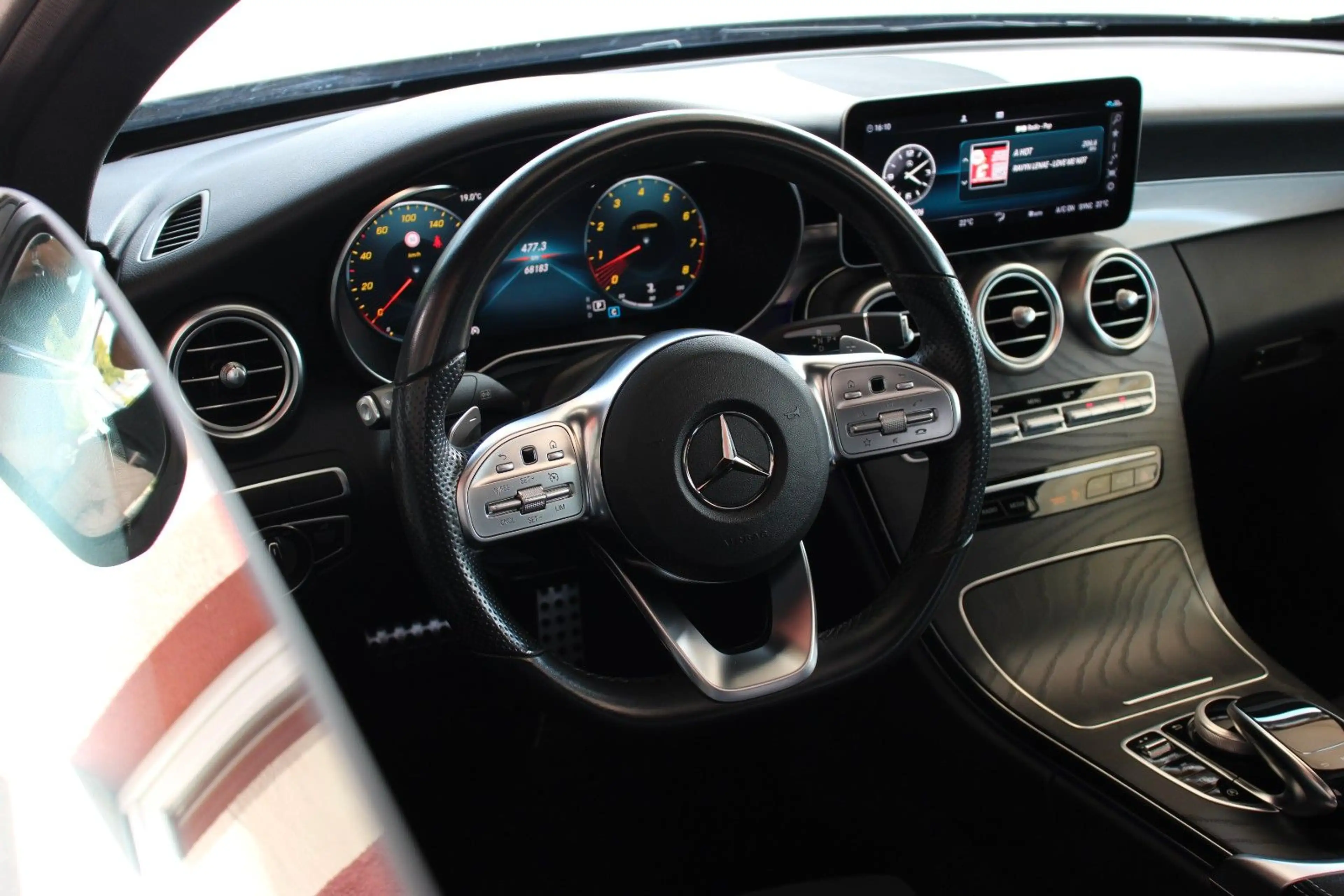 Mercedes-Benz C 400 Coupe 4Matic *AMG-Line*Burmester*Pano*Mult — photo 14