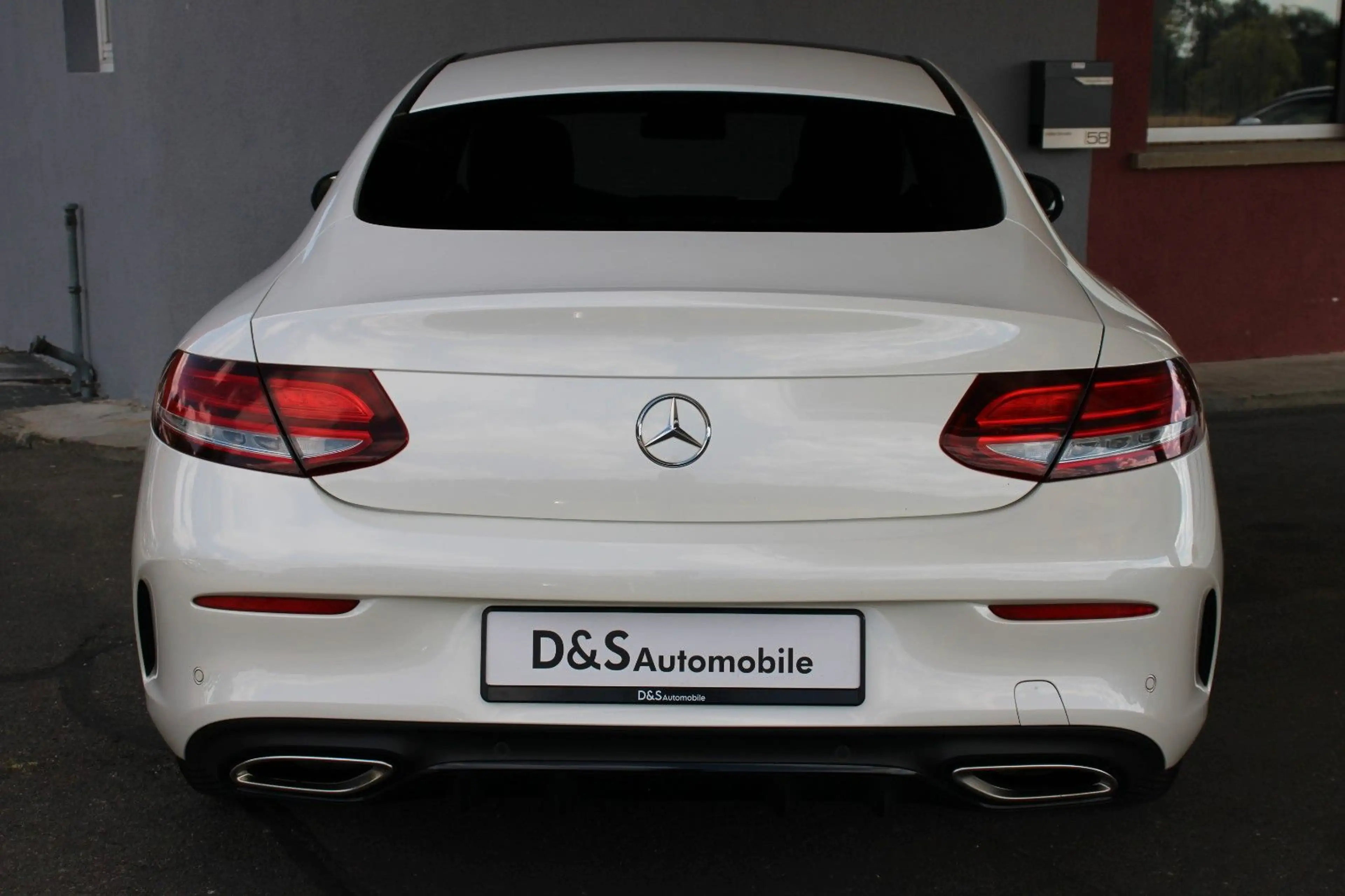 Mercedes-Benz C 400 Coupe 4Matic *AMG-Line*Burmester*Pano*Mult — photo 5