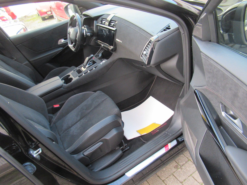 DS Automobiles DS 7 Crossback DS 7 Pano Kamera 2.Hand — photo 12