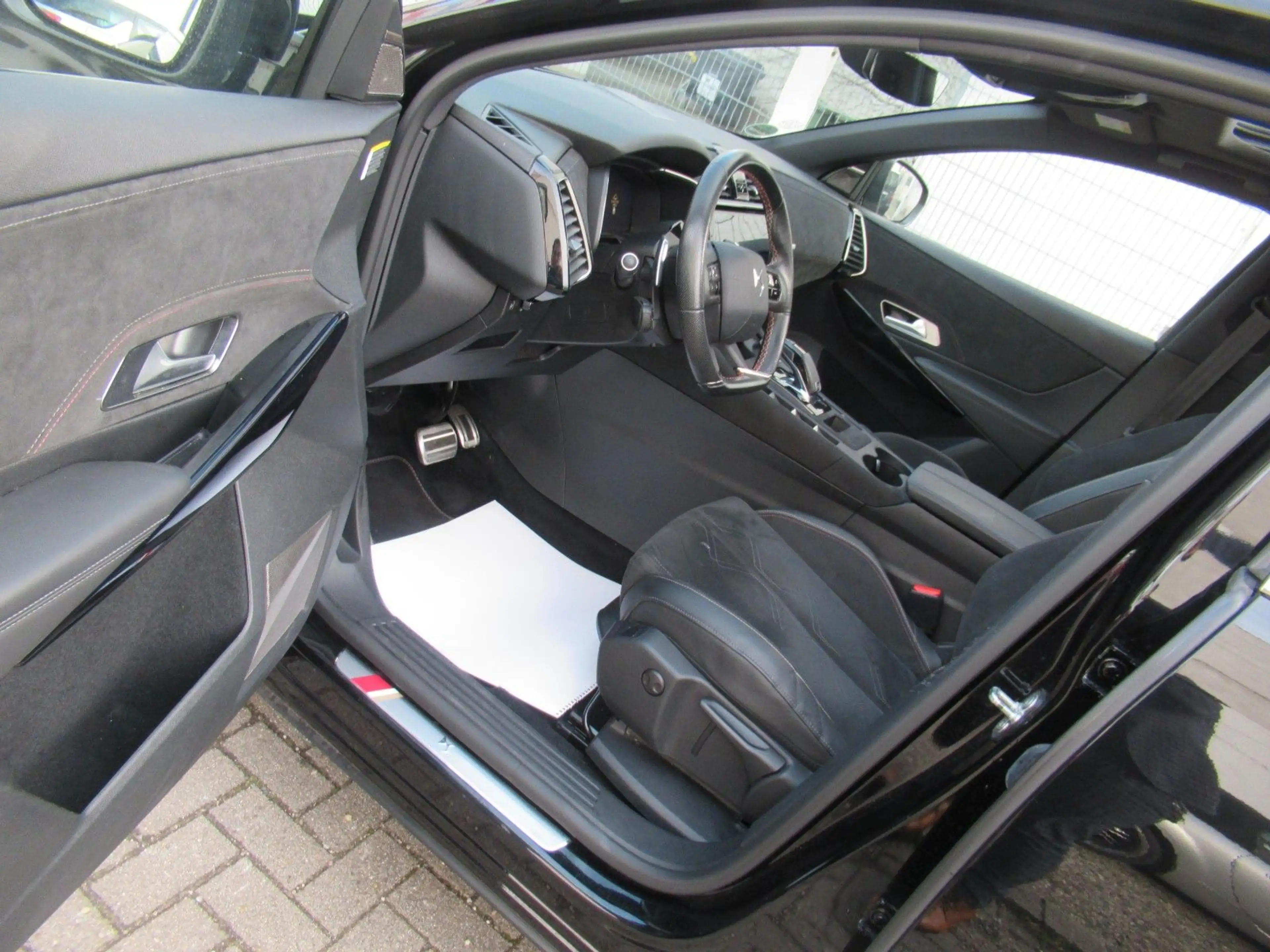 DS Automobiles DS 7 Crossback DS 7 Pano Kamera 2.Hand — photo 13