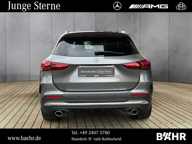 Mercedes-Benz Gla Class view 8