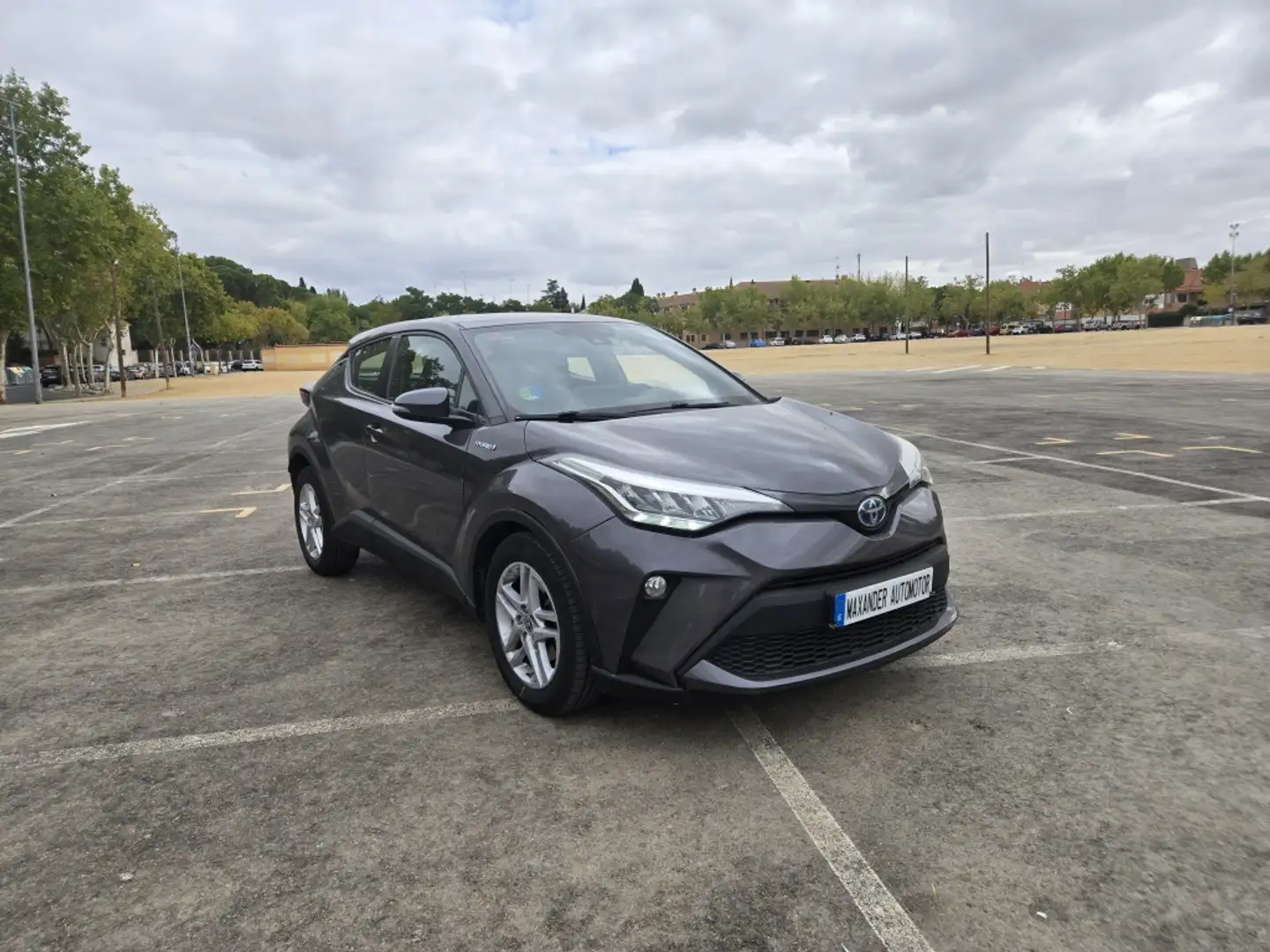 Toyota C-HR 125H Active Gris - 1