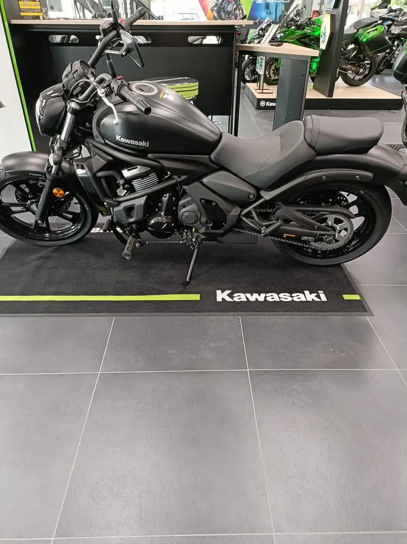 Kawasaki Zwart - 1