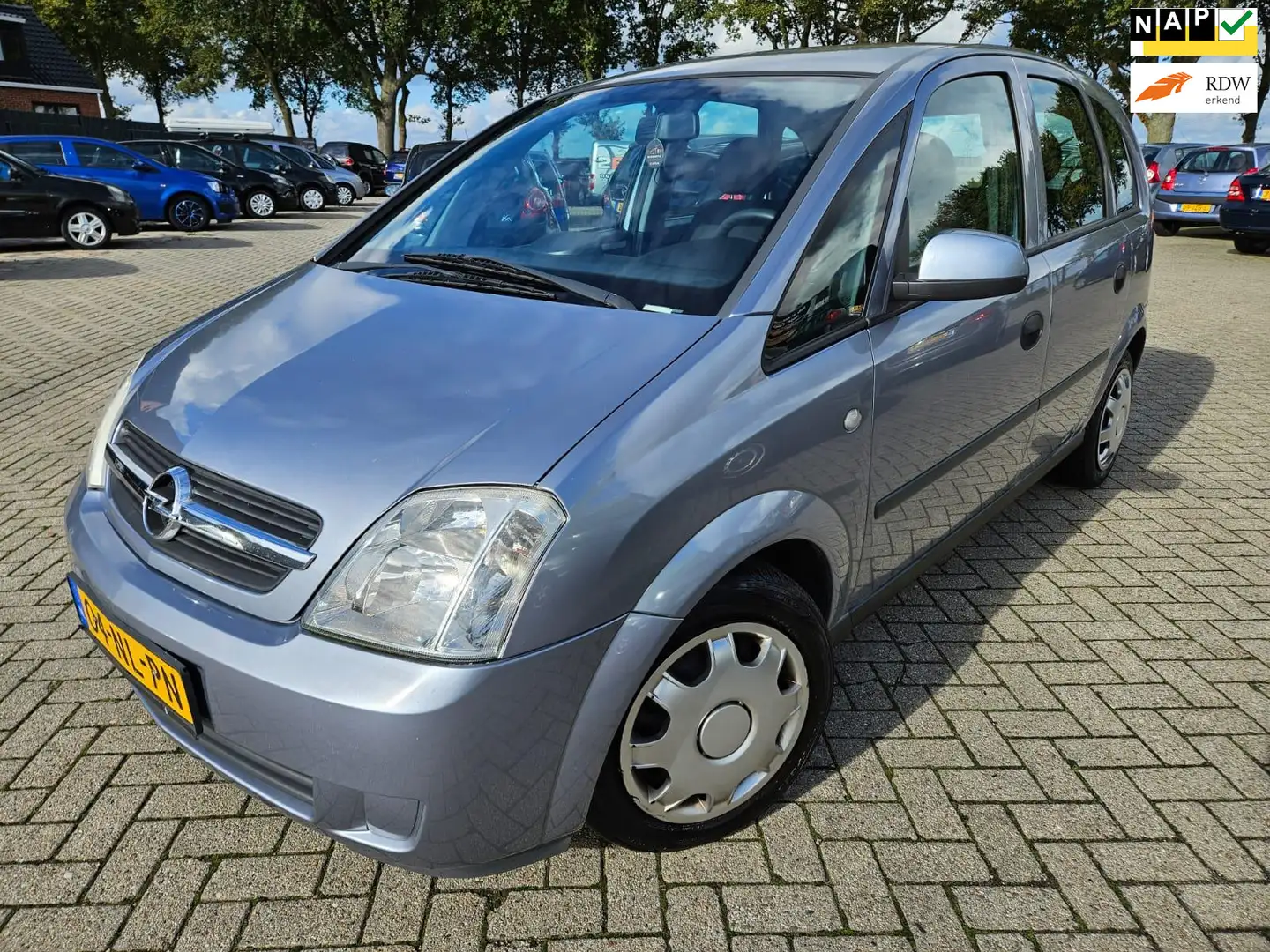 Opel Meriva 1.6 Enjoy 2003. Airco/Cruise etc.. APK 02-2026 Inr Grijs - 1