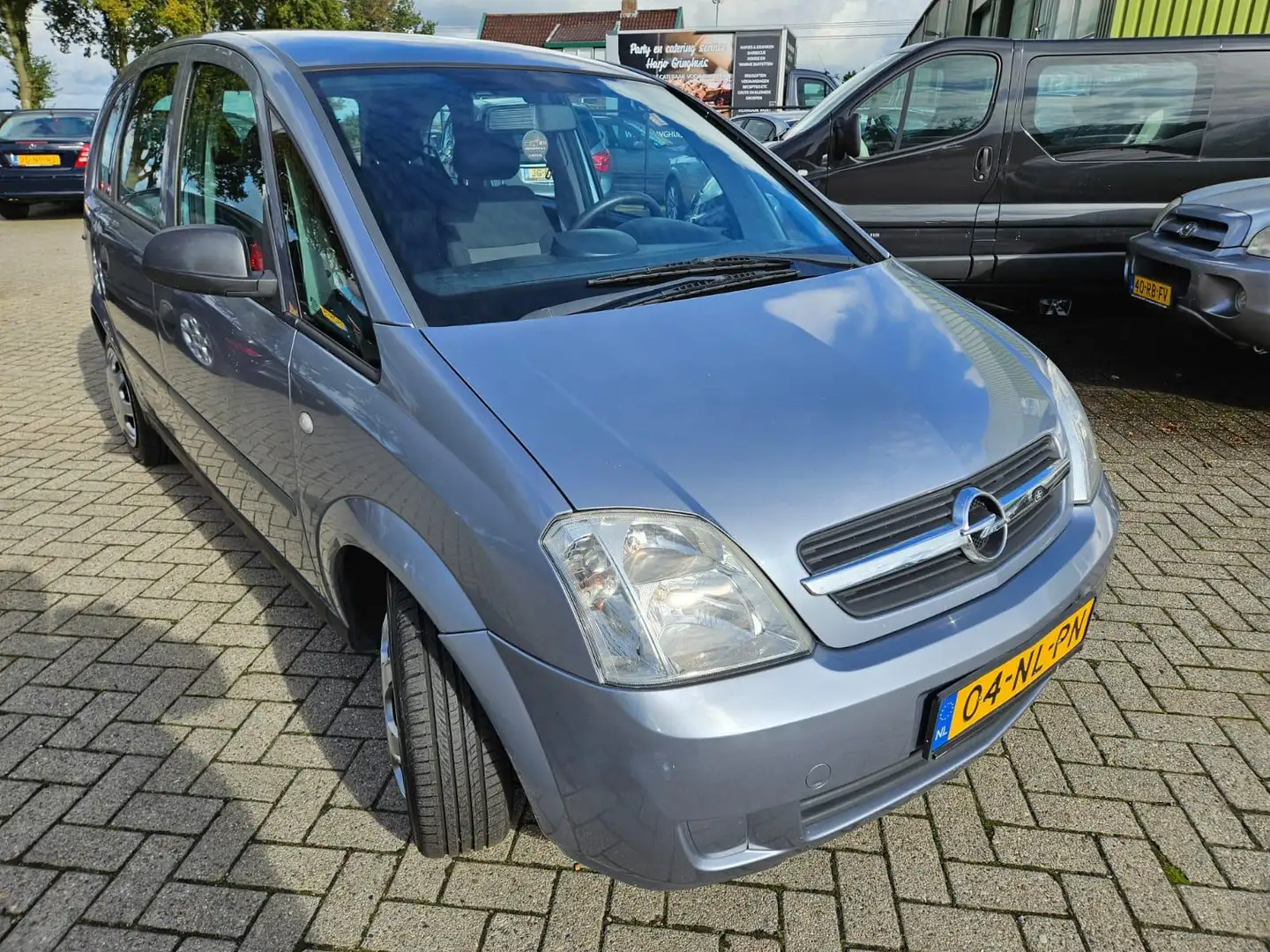 Opel Meriva 1.6 Enjoy 2003. Airco/Cruise etc.. APK 02-2026 Inr Grijs - 2