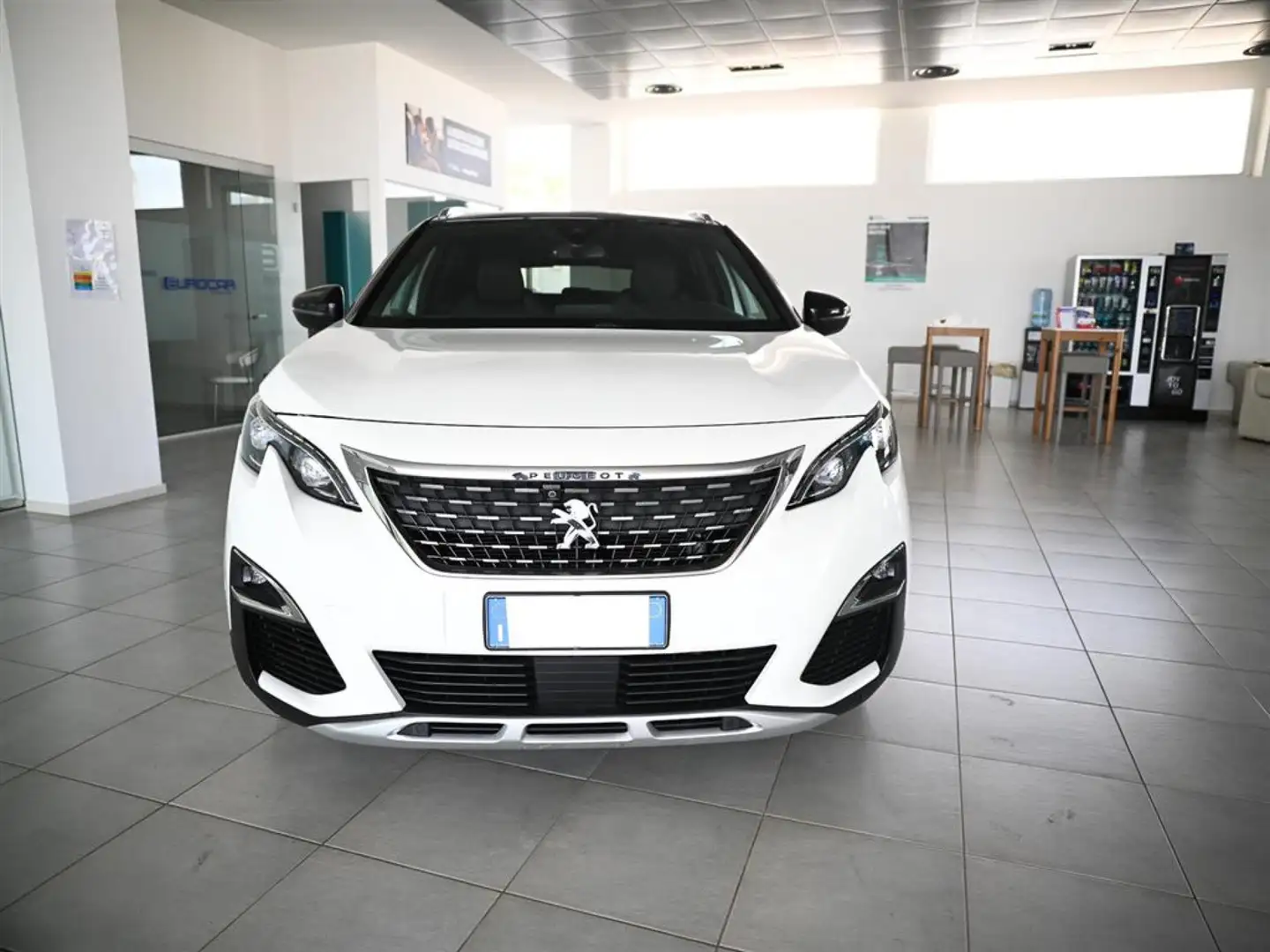 Peugeot 3008 1.5 BlueHdi 130cv GT Line 36 mesi di garanzia Bianco - 2