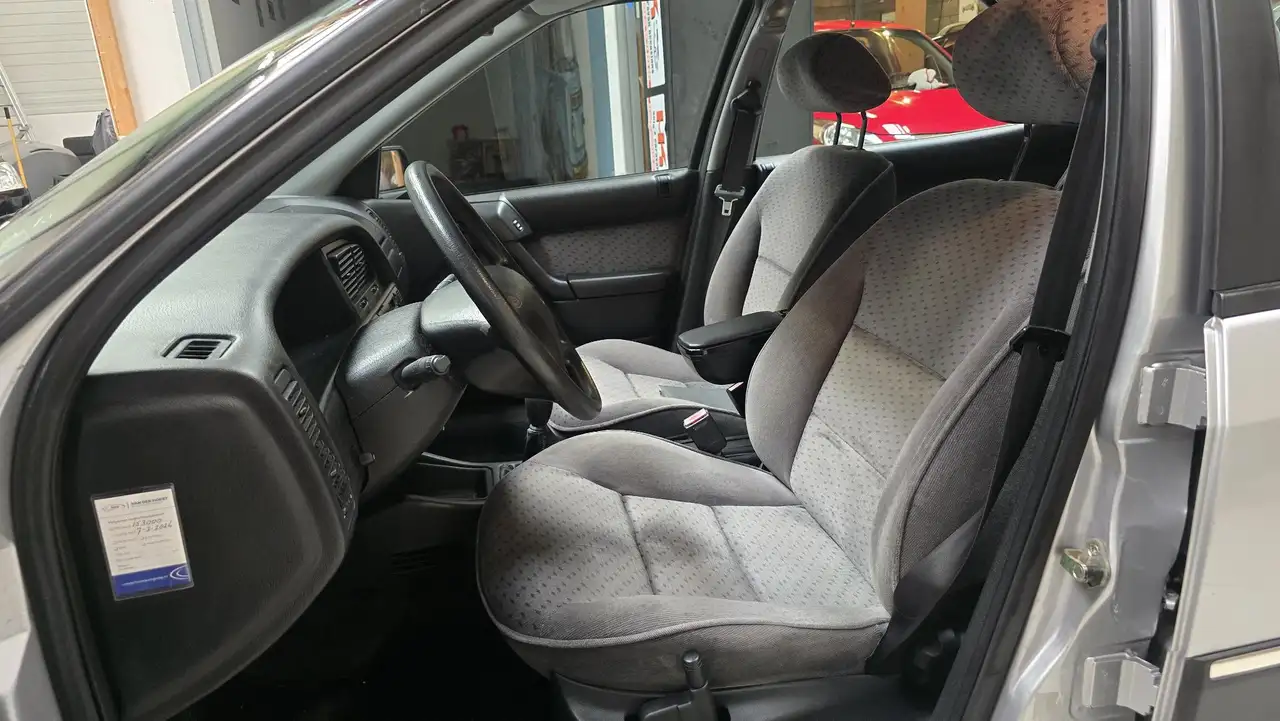 Citroen Xantia 1.8i Deauville ZEER fraaie auto voor de liefhebber, foto 12