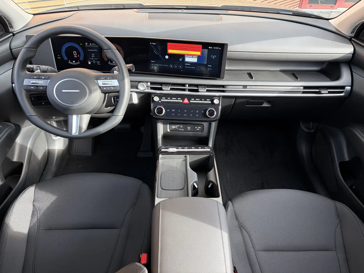 Hyundai TUCSON 1.6 T-GDI PHEV Comfort Camera / Navigatie / Snel r Grigio - 2