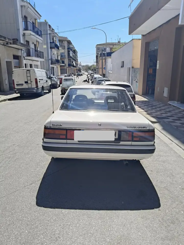 Toyota Camry 2.0 IE, foto 3