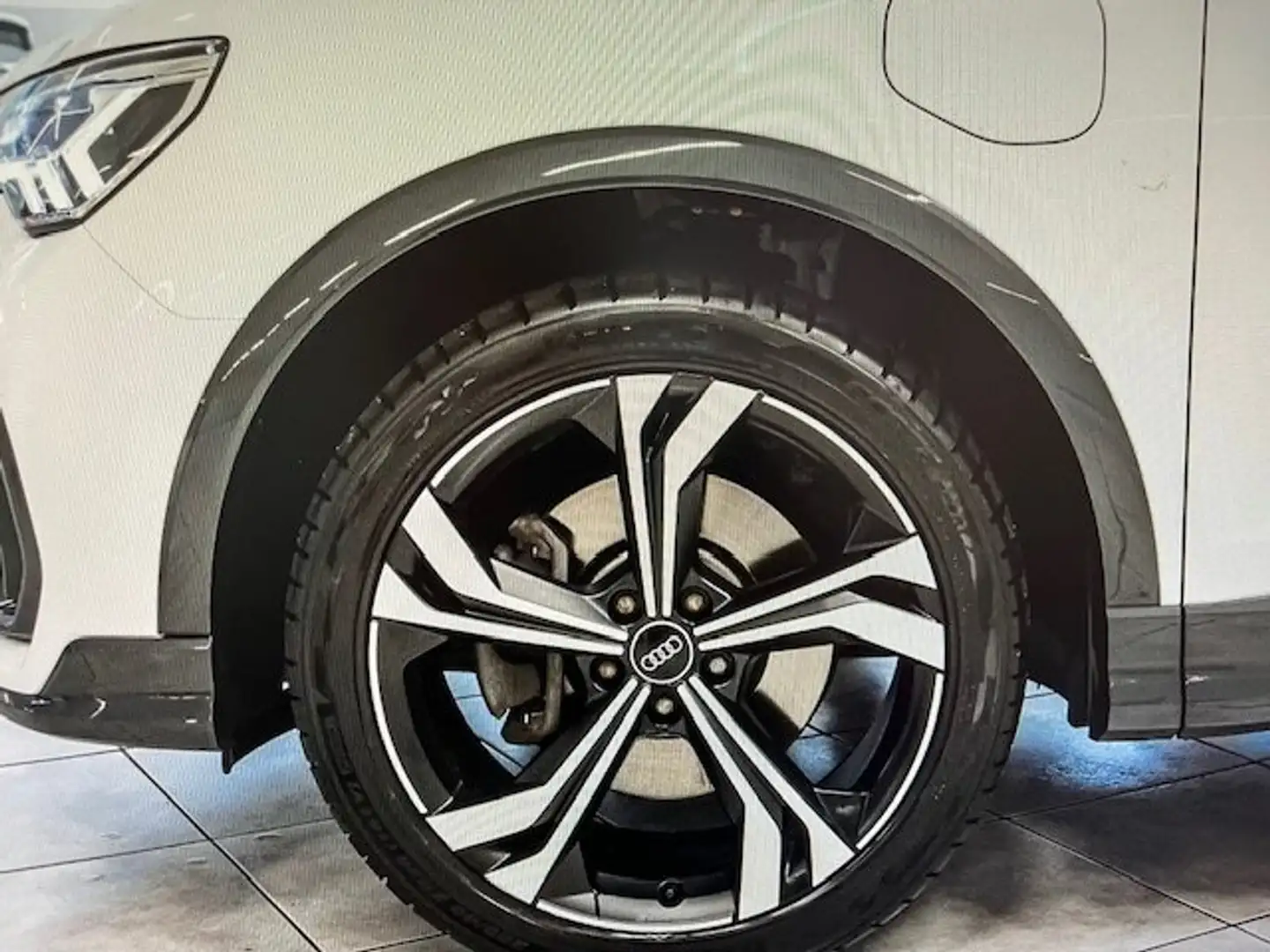 Audi Q3 Q 3 SPORTBACK 45 TFSI E DSG  s line 245cv MATRIX Nero - 2