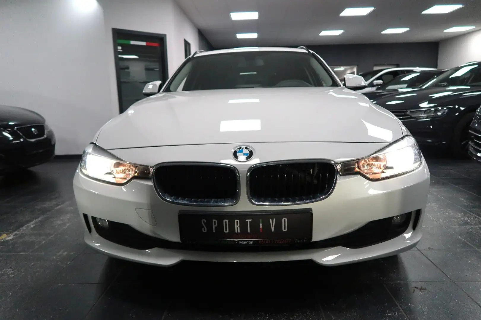 BMW 316 Touring 316i*PDC*SHZ*17zoll*USB*TÜV NEU*8FACH Weiß - 2