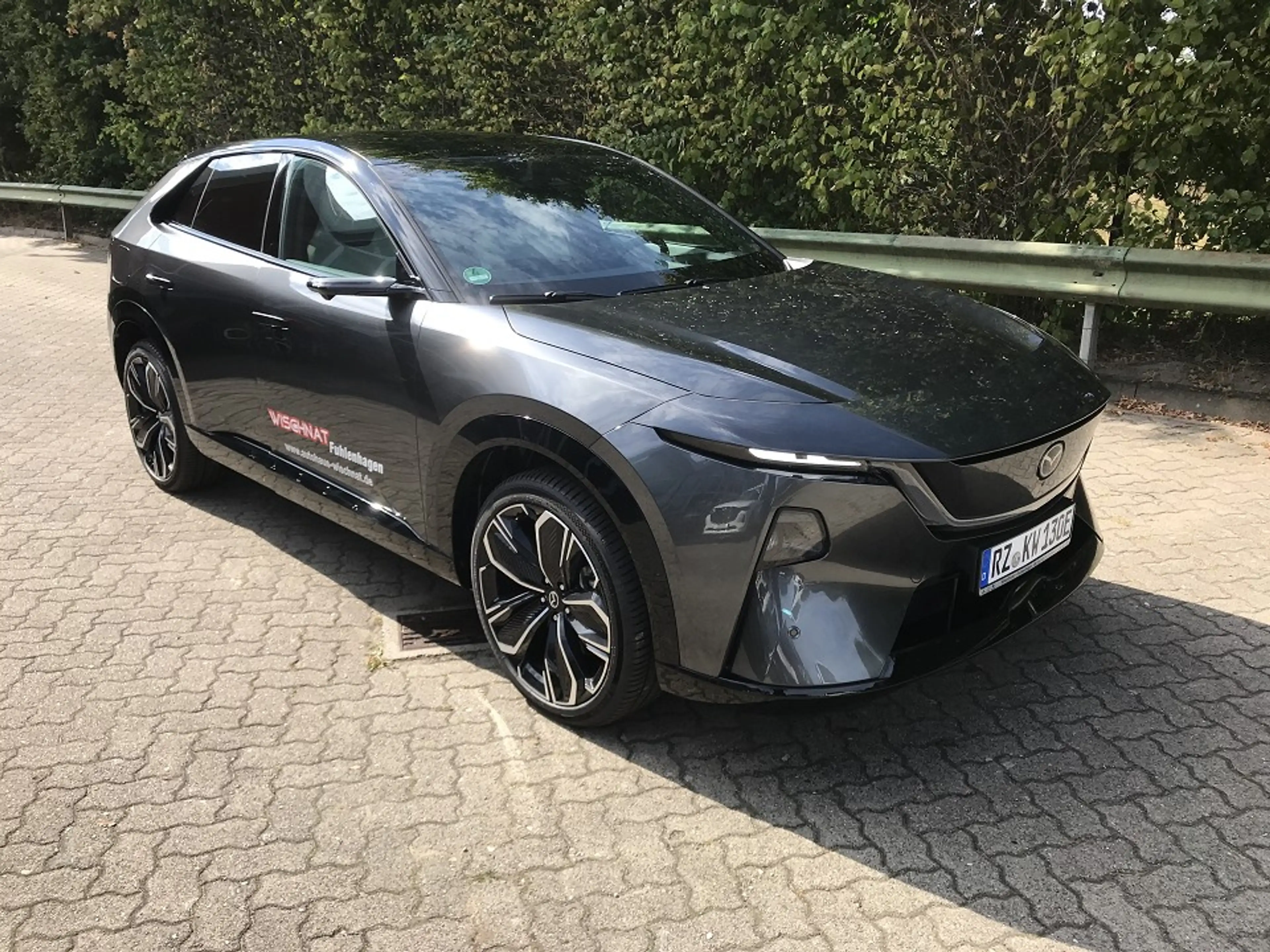 Mazda CX-6e Takumi Plus EV 258ps — photo 2