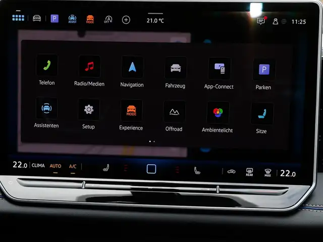 Volkswagen Tiguan view 15