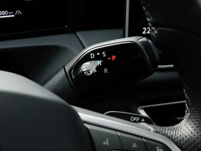 Volkswagen Tiguan view 11