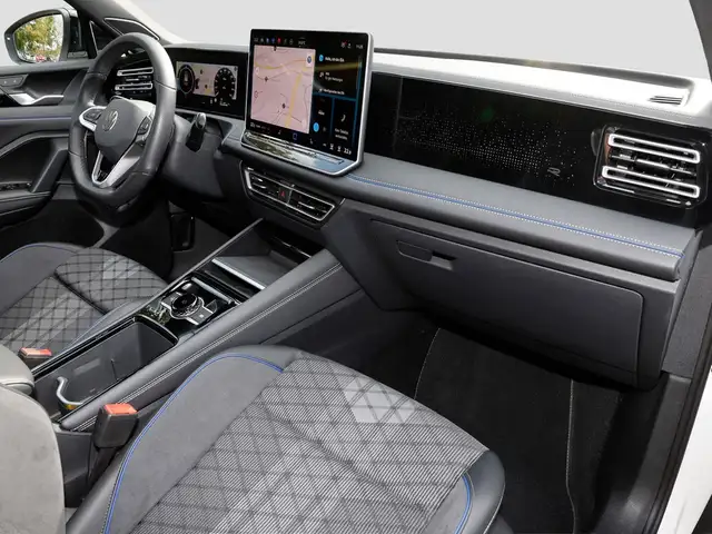 Volkswagen Tiguan view 10