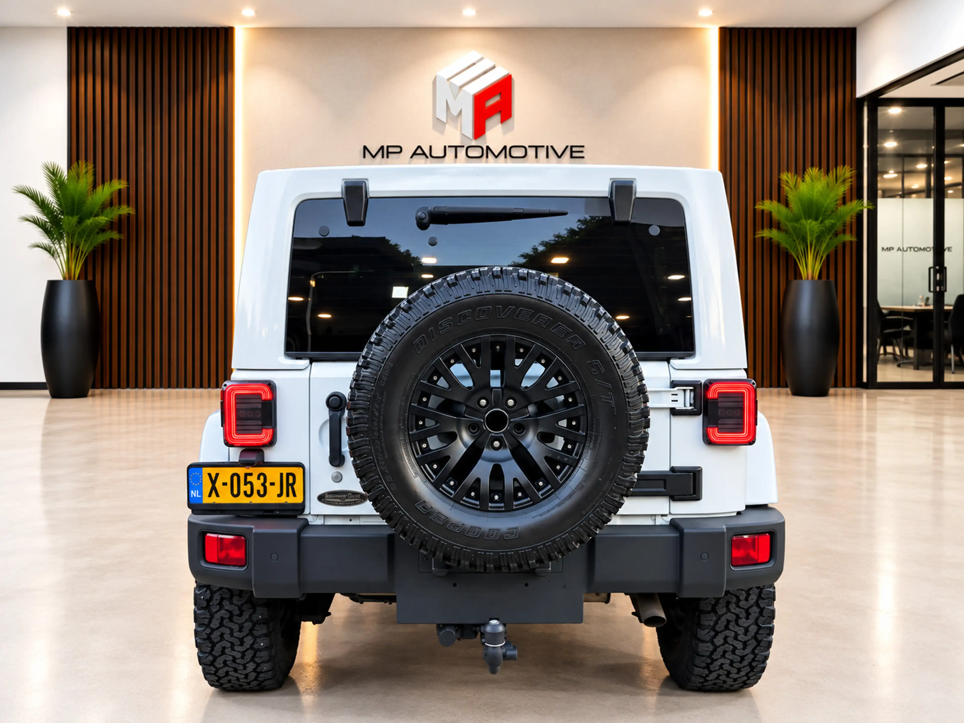Jeep Wrangler Unlimited 3.6 Sahara|AUT|LEDER|TREKHAAK|HARDTOP|ST — photo 6