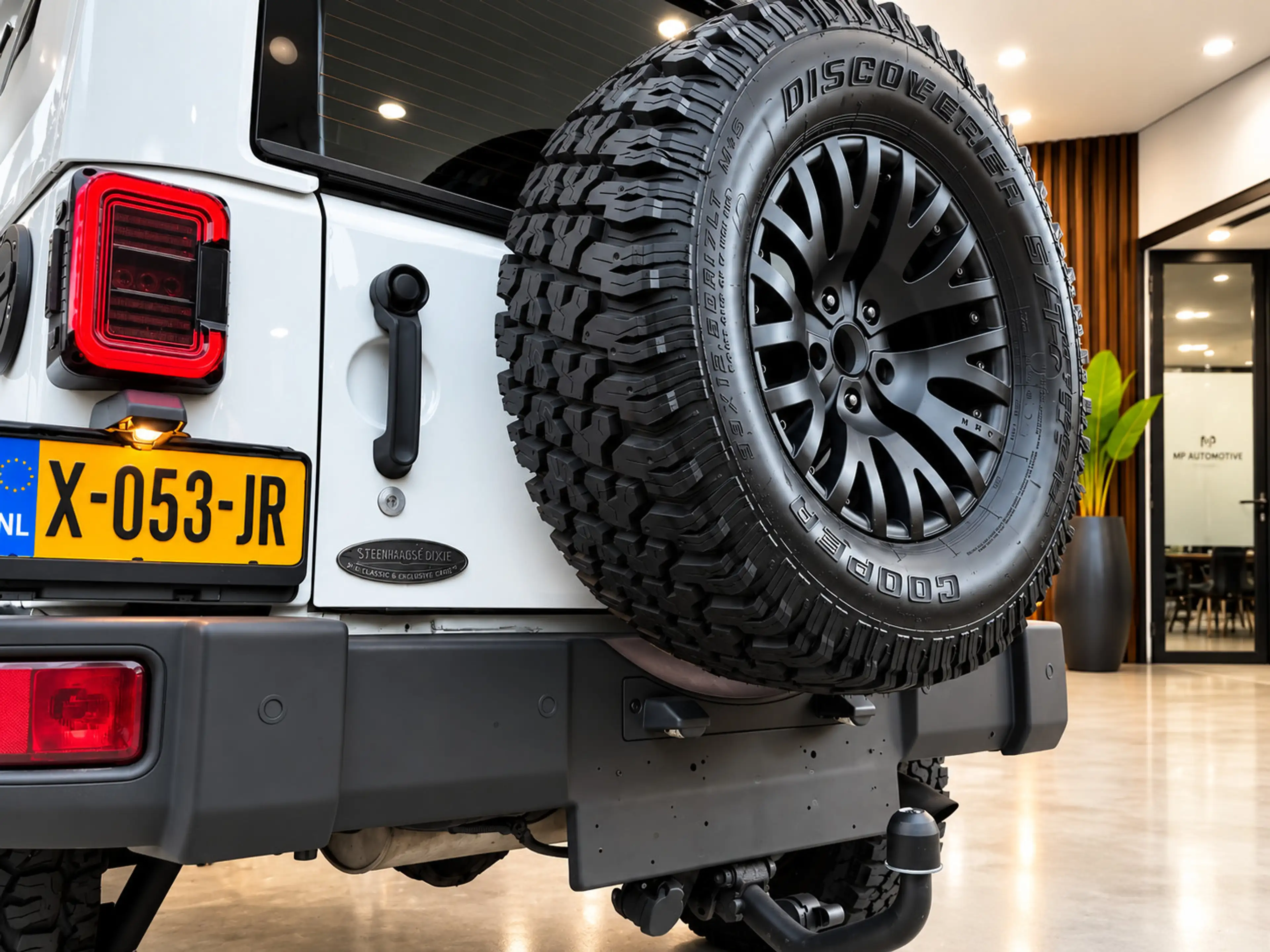 Jeep Wrangler Unlimited 3.6 Sahara|AUT|LEDER|TREKHAAK|HARDTOP|ST — photo 10