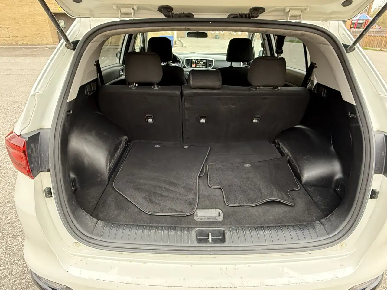 Kia Sportage снимка Kia Sportage