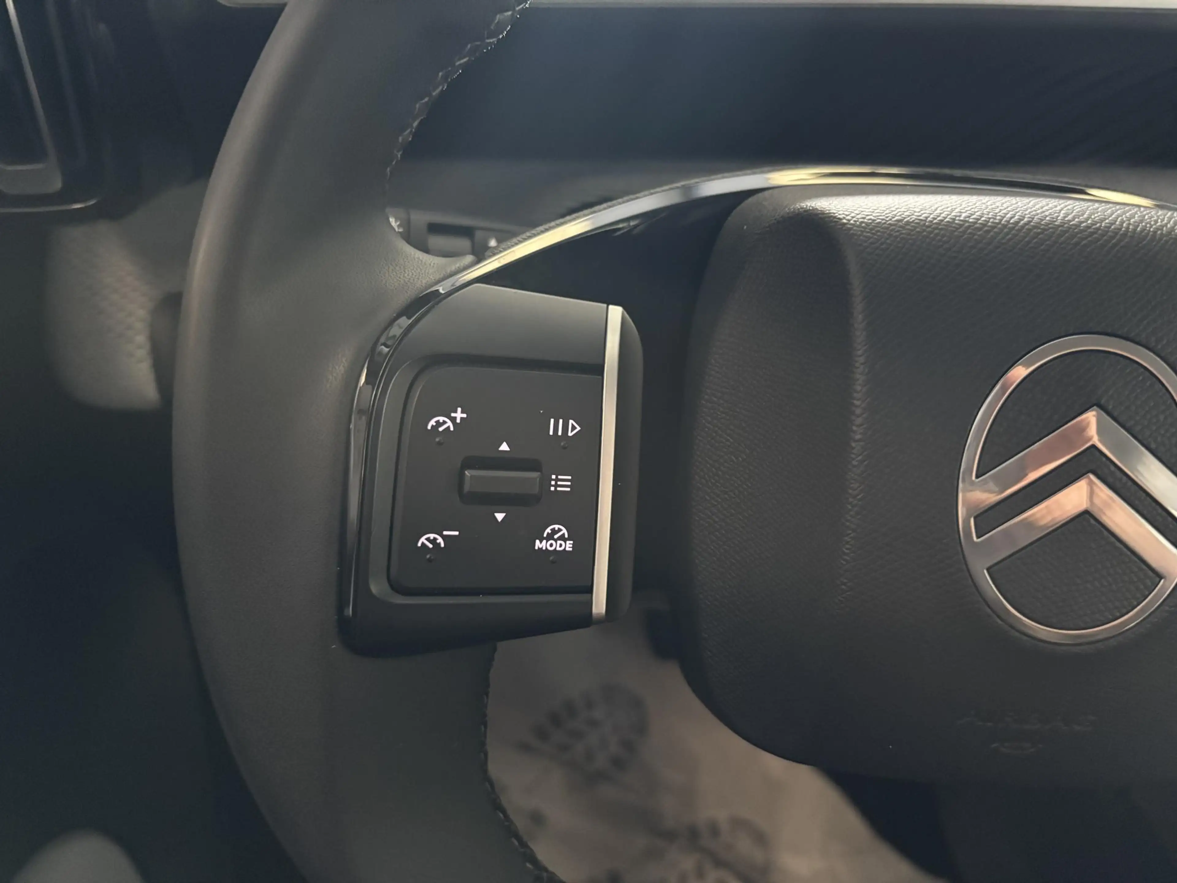 Citroen E-C3 Max 113pk 44 kWh | Camera achter! | Carplay/Androi — photo 17