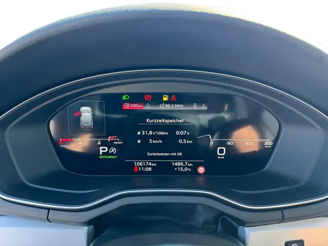Audi A4 view 9