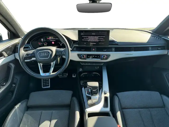 Audi A4 view 8