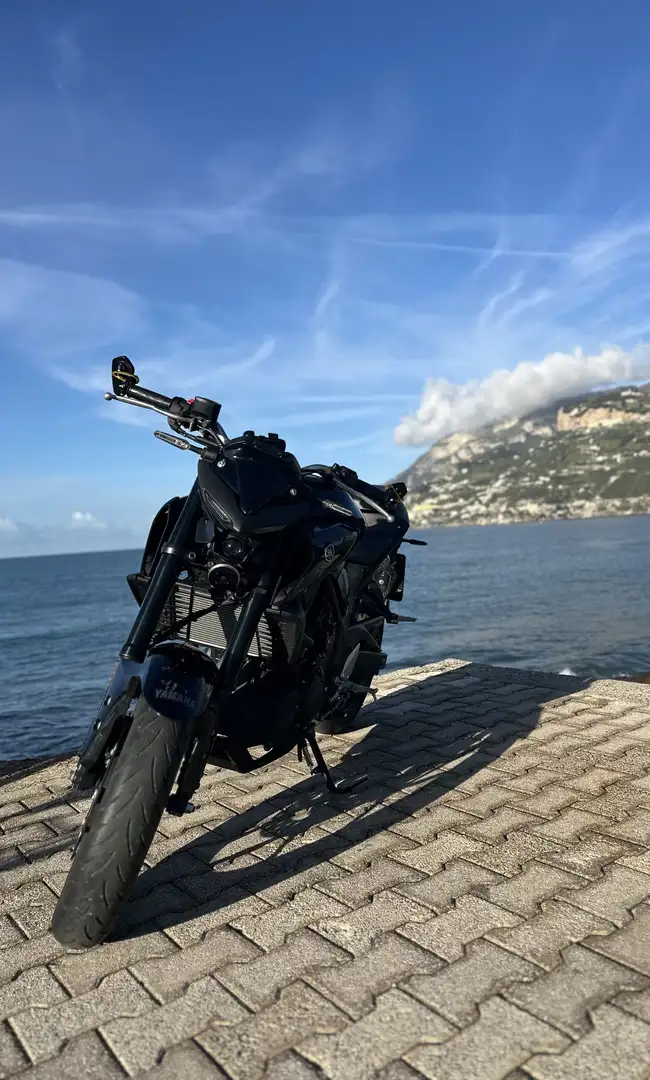 Yamaha MT-03 Nero - 1