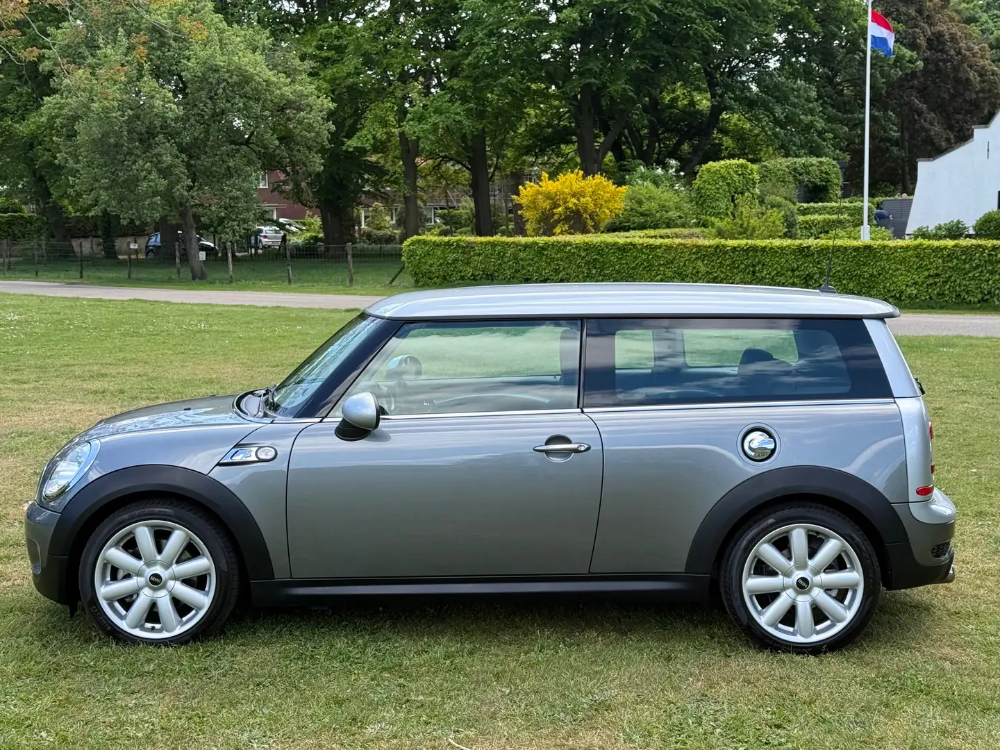 MINI Cooper S Clubman 1.6 Chili Automaat Youngtimer 14.405km! NAP Gris - 2