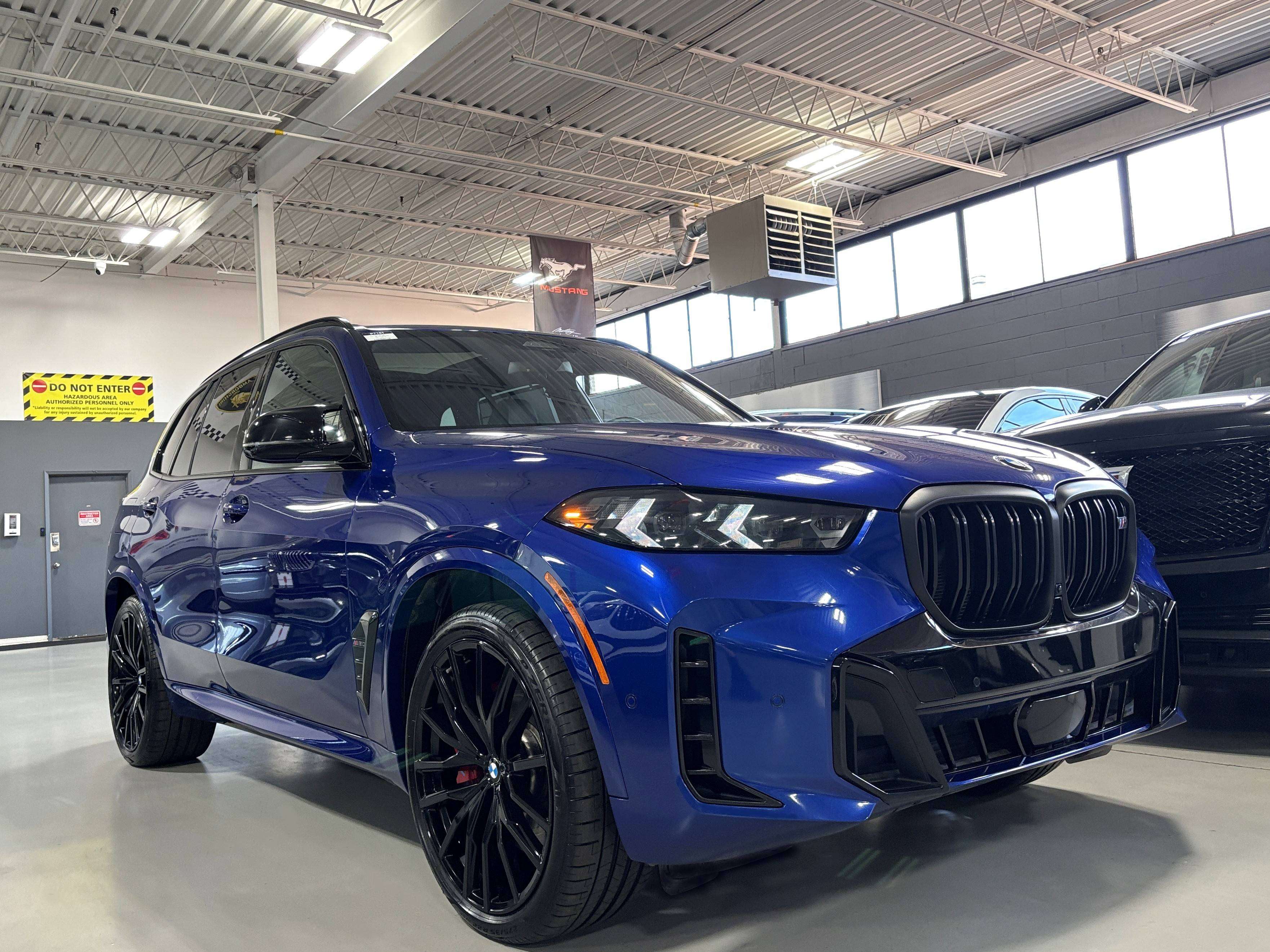 2026 BMW X5 M60i xDrive|NO LUX TAX|CARBON|HEADSUP|CLUSTERNAV|+ — снимка 1