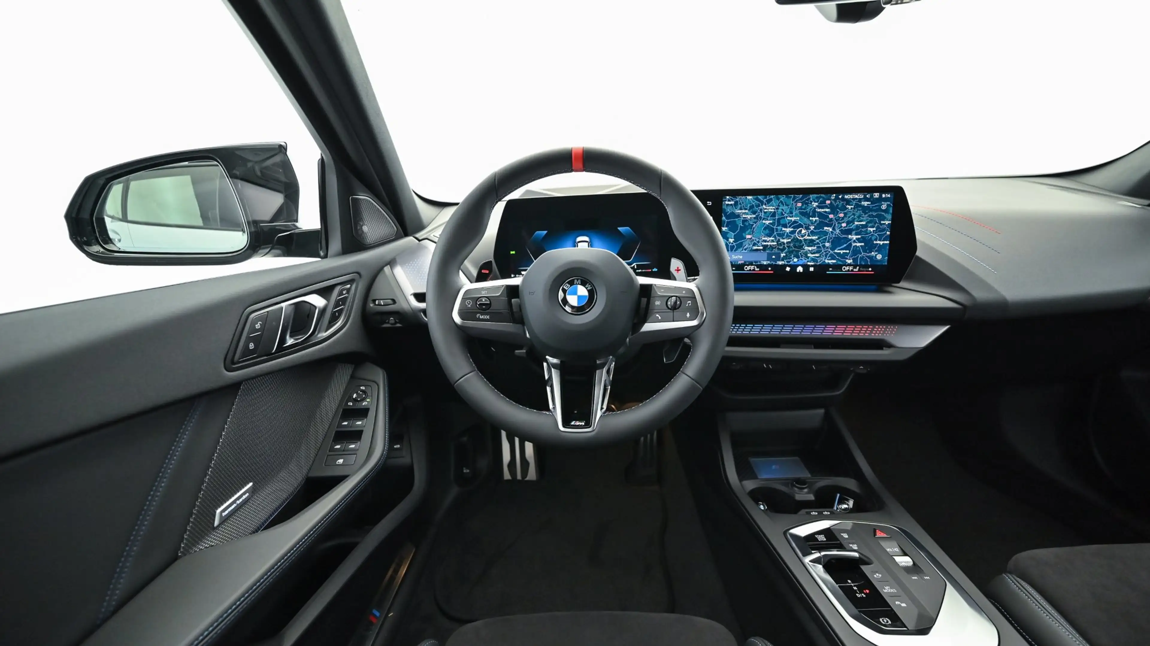 BMW 135 M135i xDrive — photo 14
