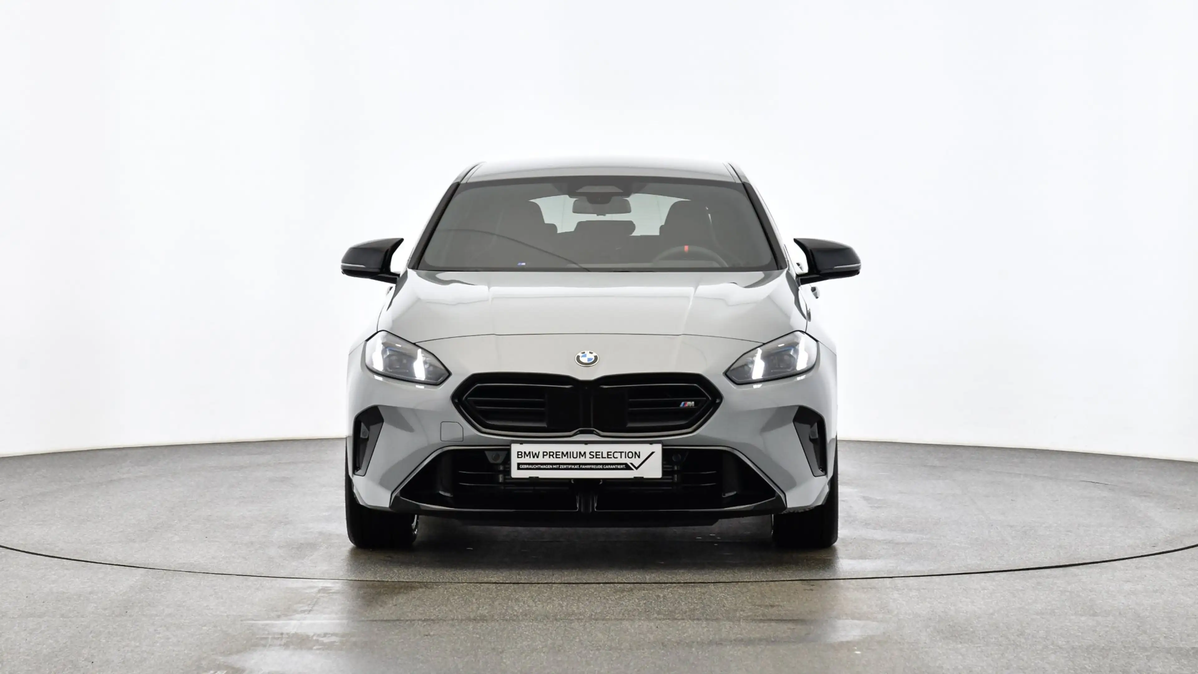 BMW 135 M135i xDrive — photo 6