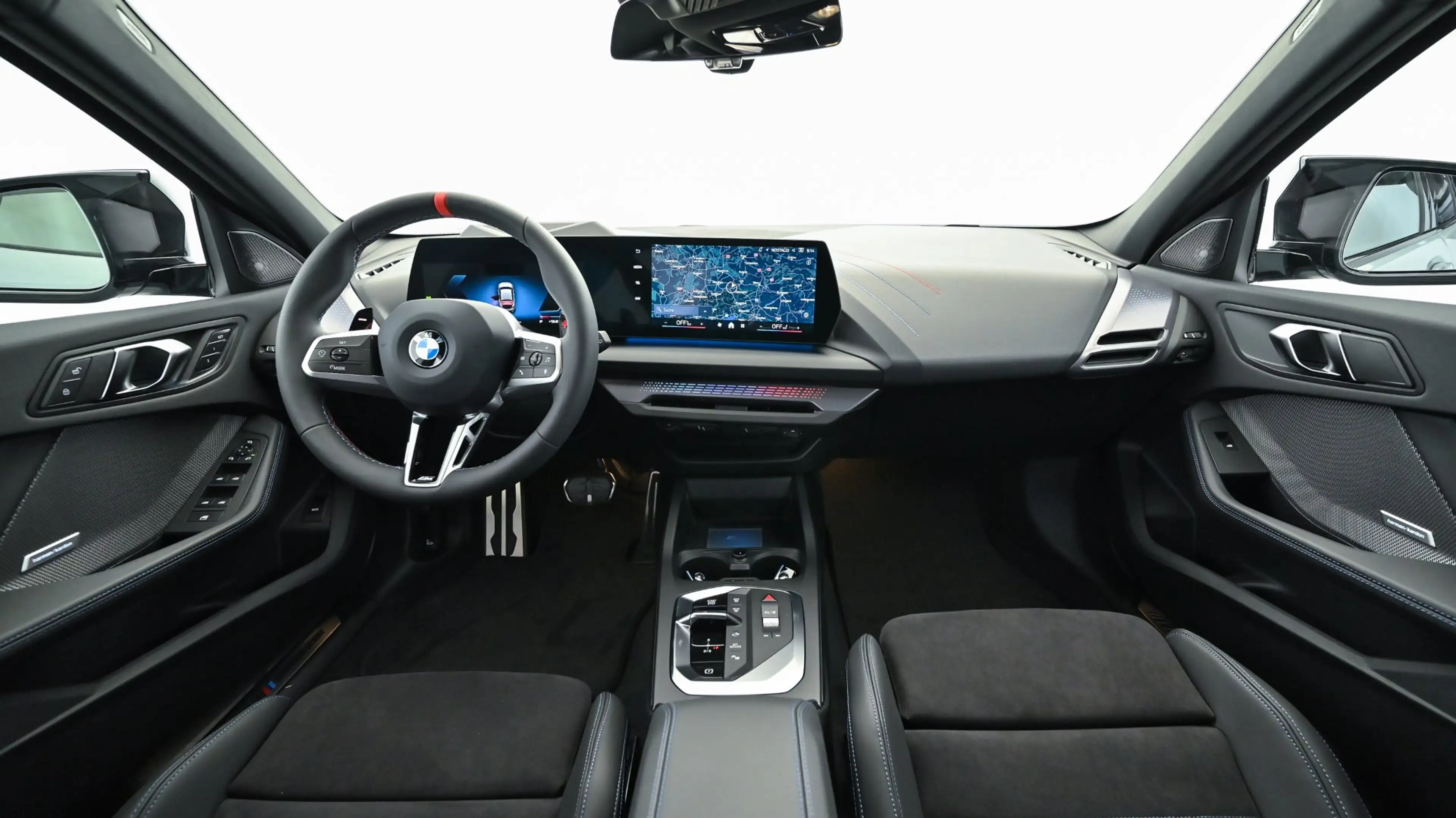 BMW 135 M135i xDrive — photo 13