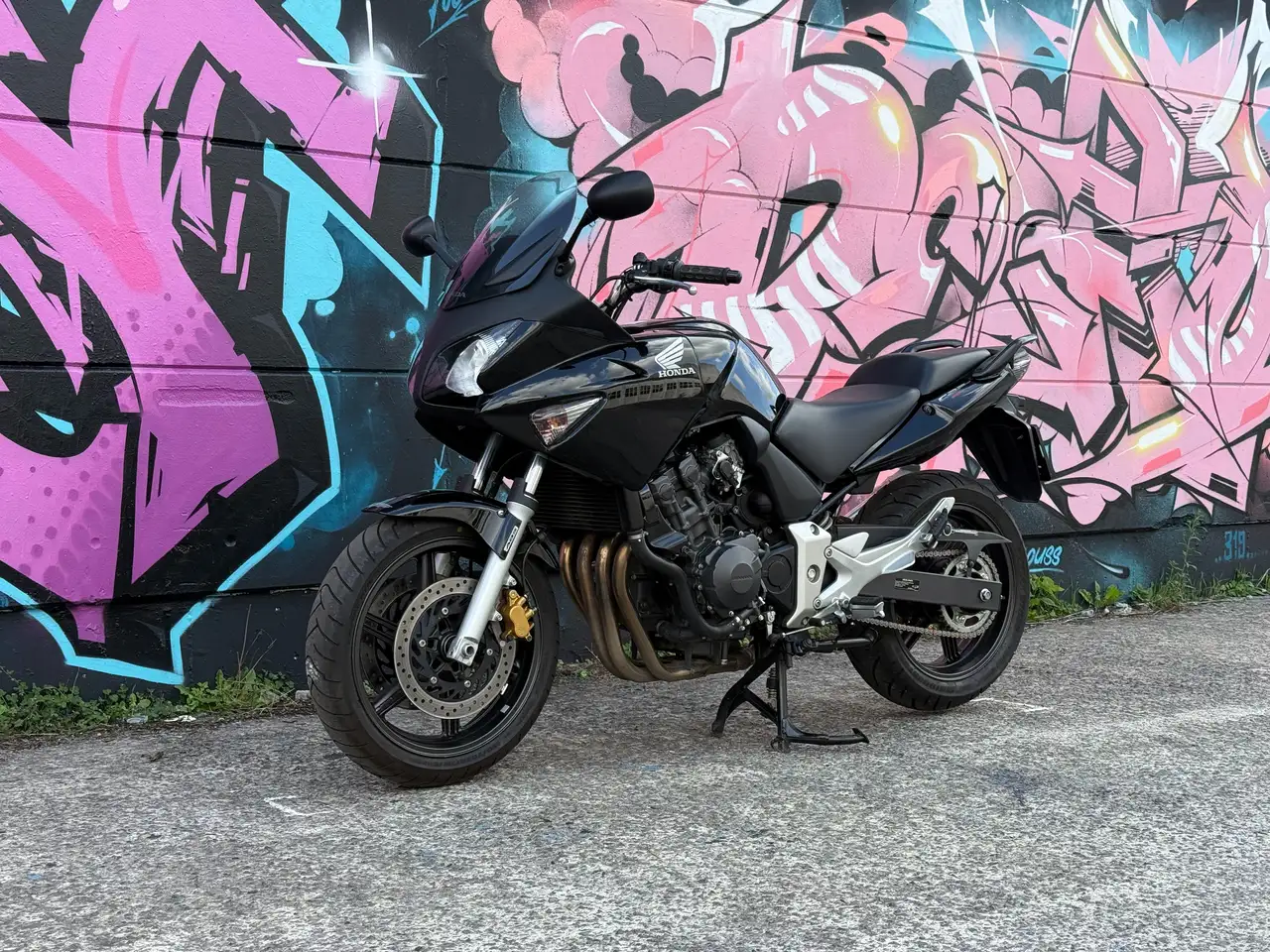 Honda CBF 600