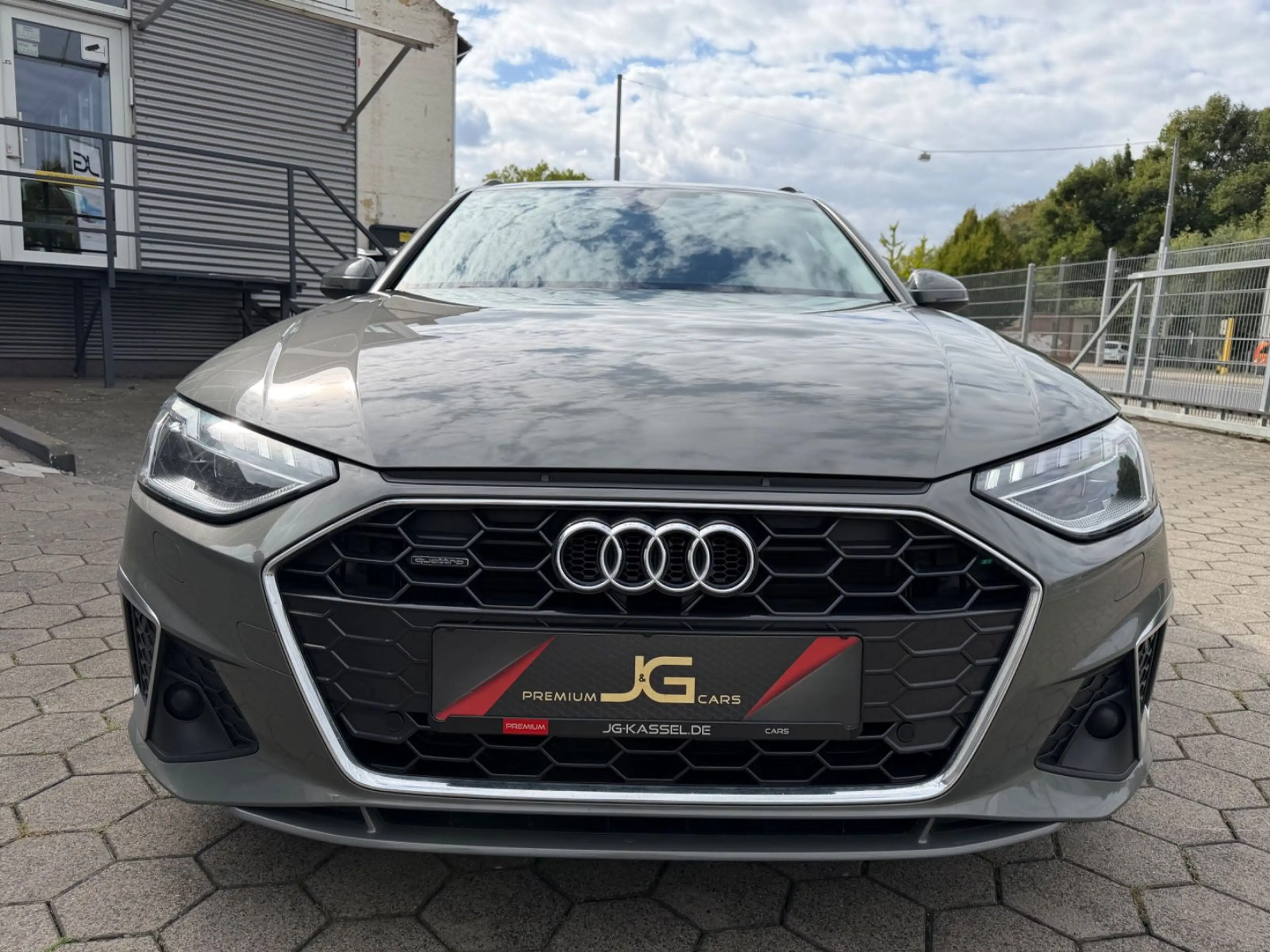 Audi A4 Avant 40 TDI q. S line*Pano*Matrix*B&O*SH — photo 5